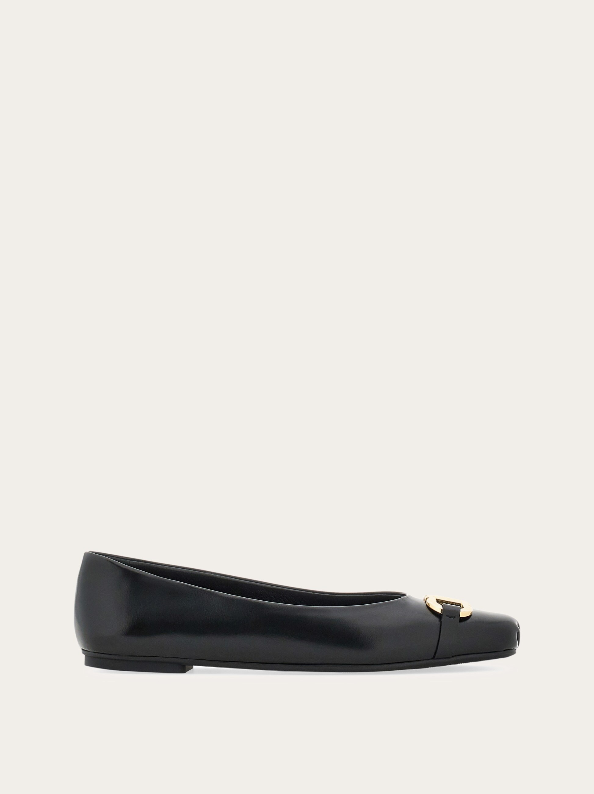 サンダル・ミュール Ferragamo Ballet Flats Ornament FERRAGAMO Ballet flat with Gancini ornament | REVERSIBLE