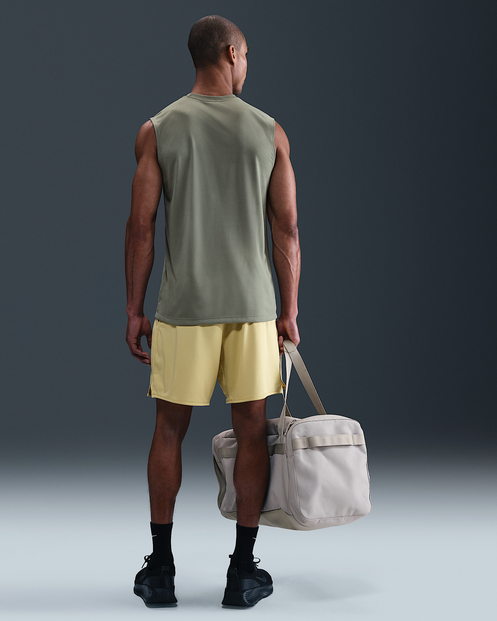 Nike Dri-FIT Legend Men's Sleeveless Fitness T-Shirt - 5