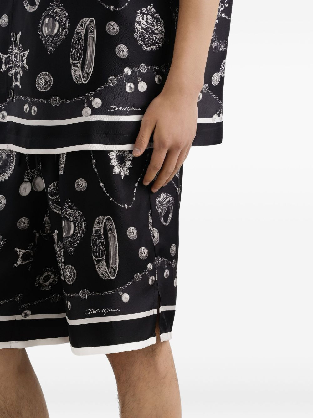 jewellery-print drawstring shorts - 4