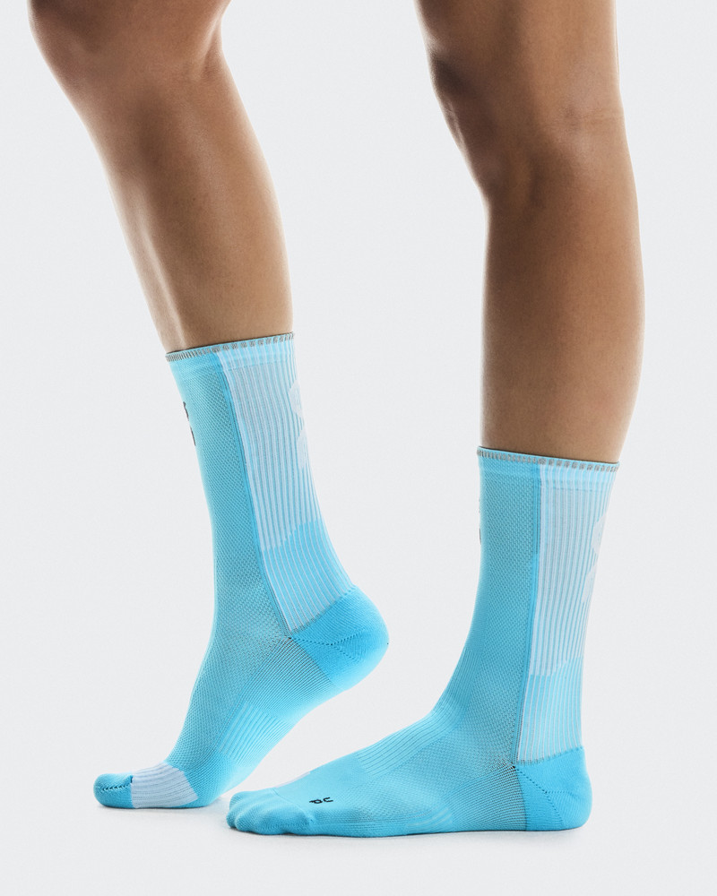 On Performance Run Sock High outlook