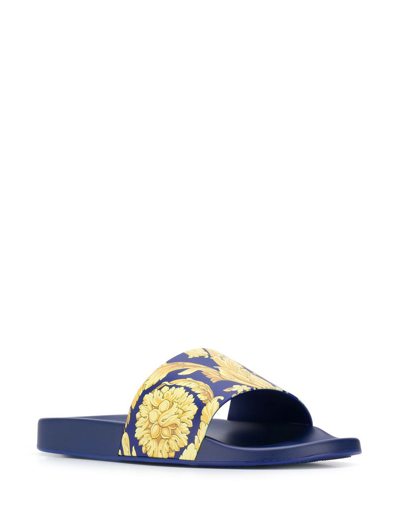 VERSACE baroque print slides outlook