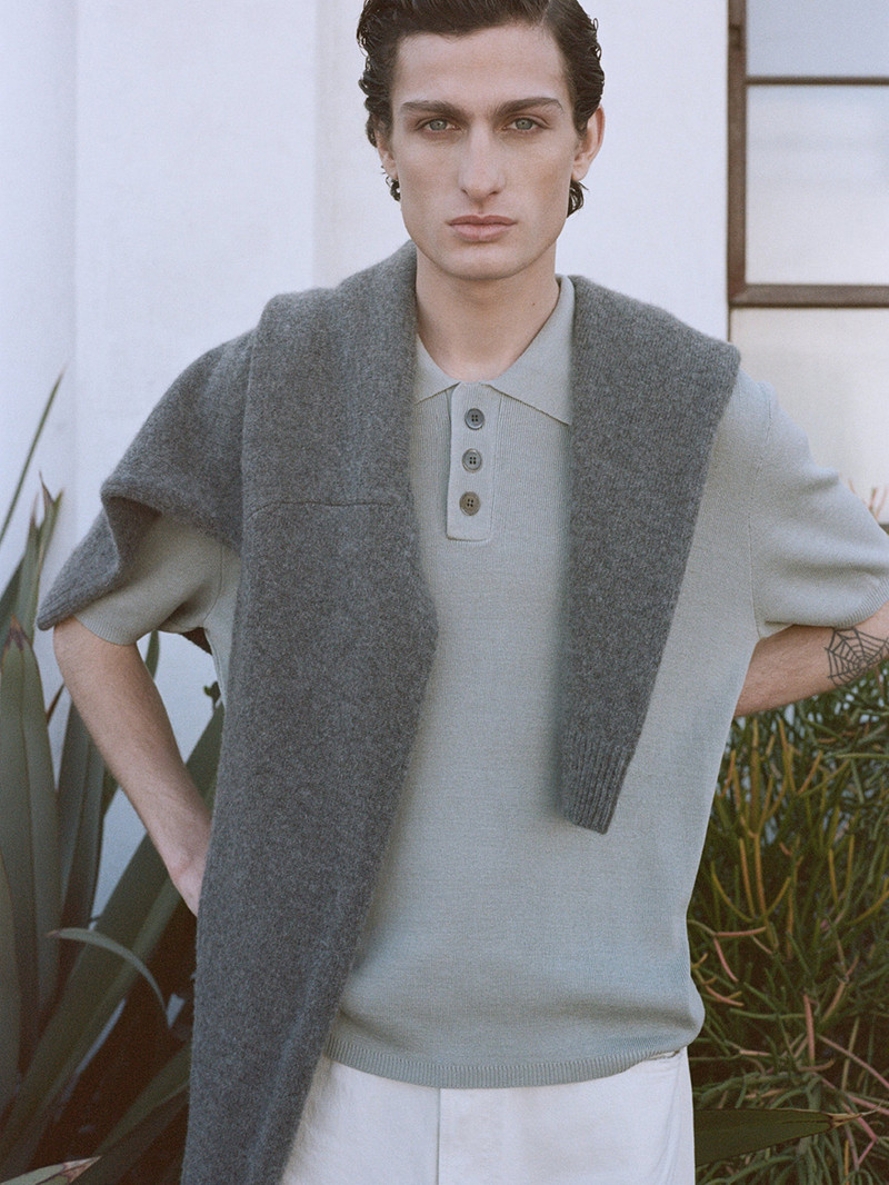 FRAME Cotton Silk Polo Sweater in Grey Blue outlook