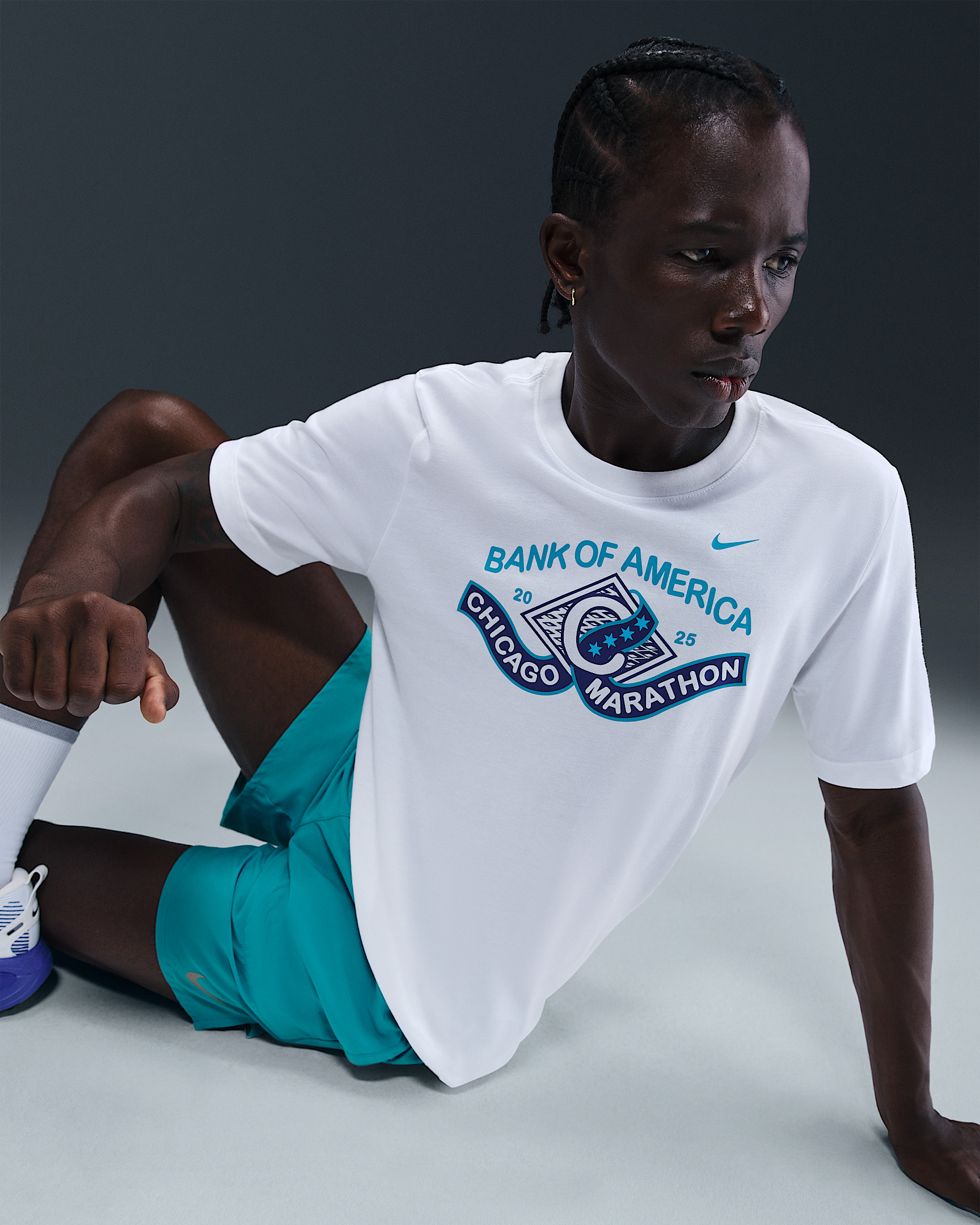 Nike Men's Dri-FIT Running T-Shirt - 3