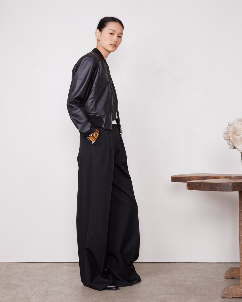 OFFICINE GÉNÉRALE NELA BOMBER outlook