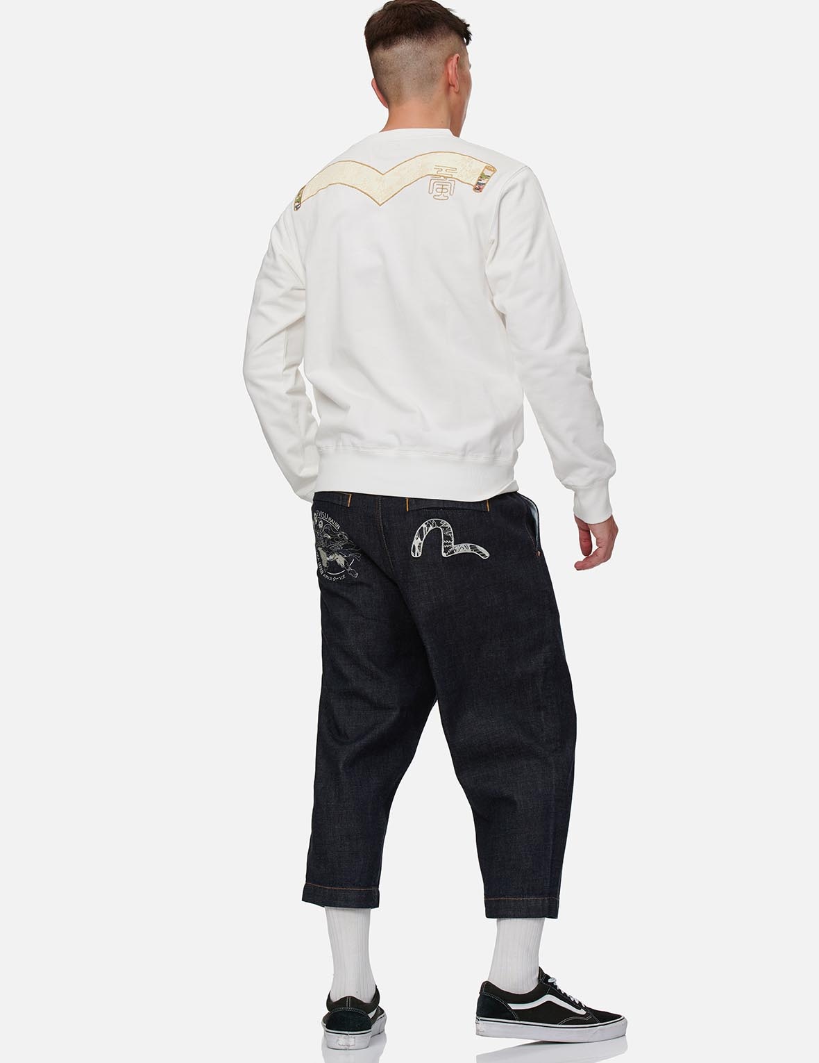 KAMON FOIL-PRINT AND SCROLL DAICOCK APPLIQUÉ SWEATSHIRT - 6