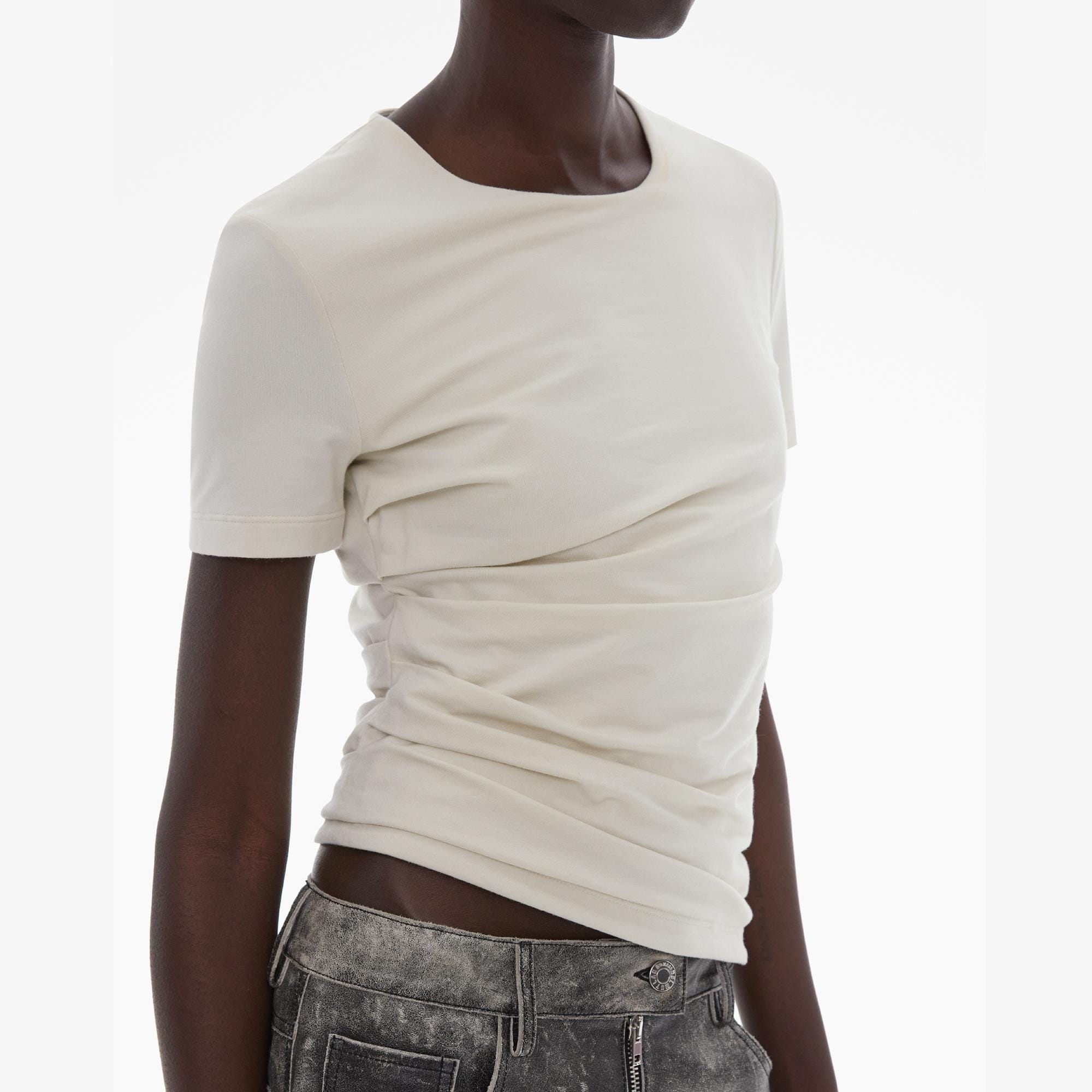 TWISTED TEE - 6