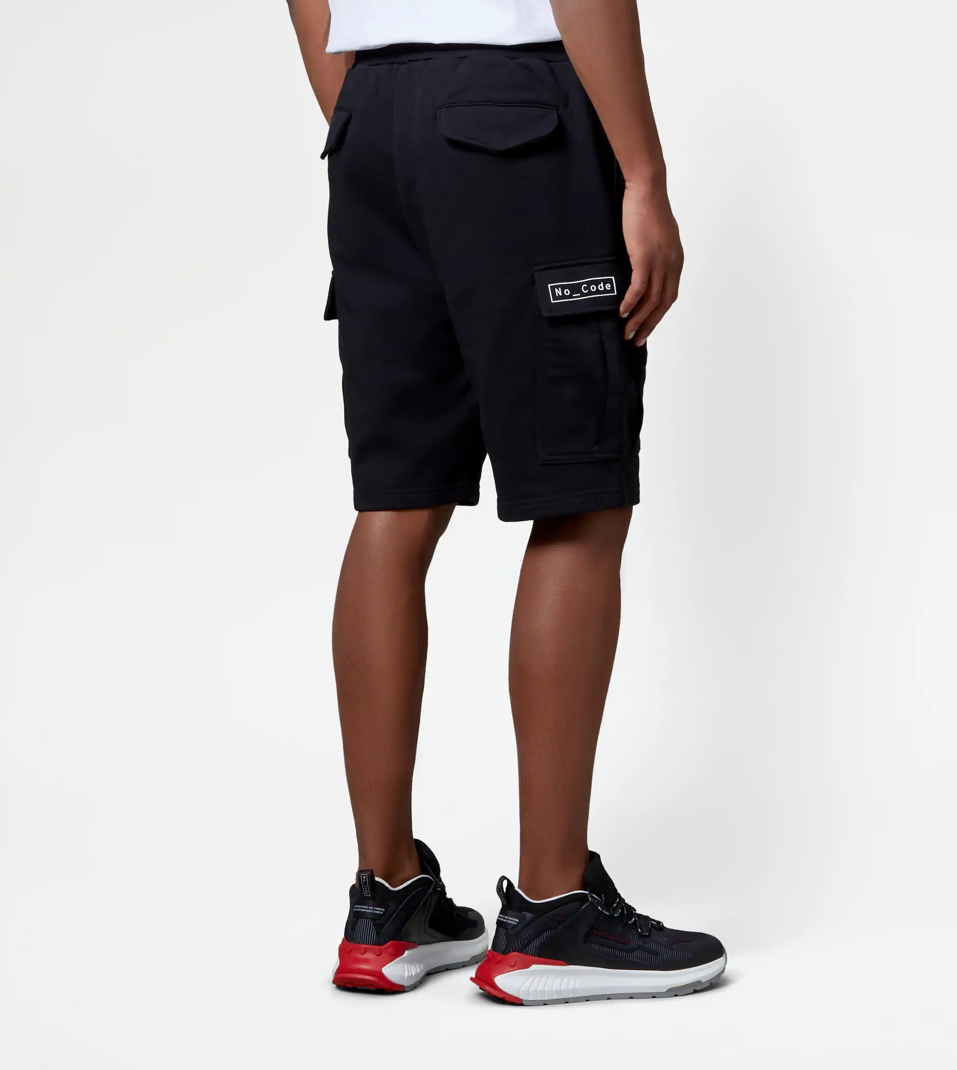 JOGGER SHORTS NO_CODE - BLACK - 9