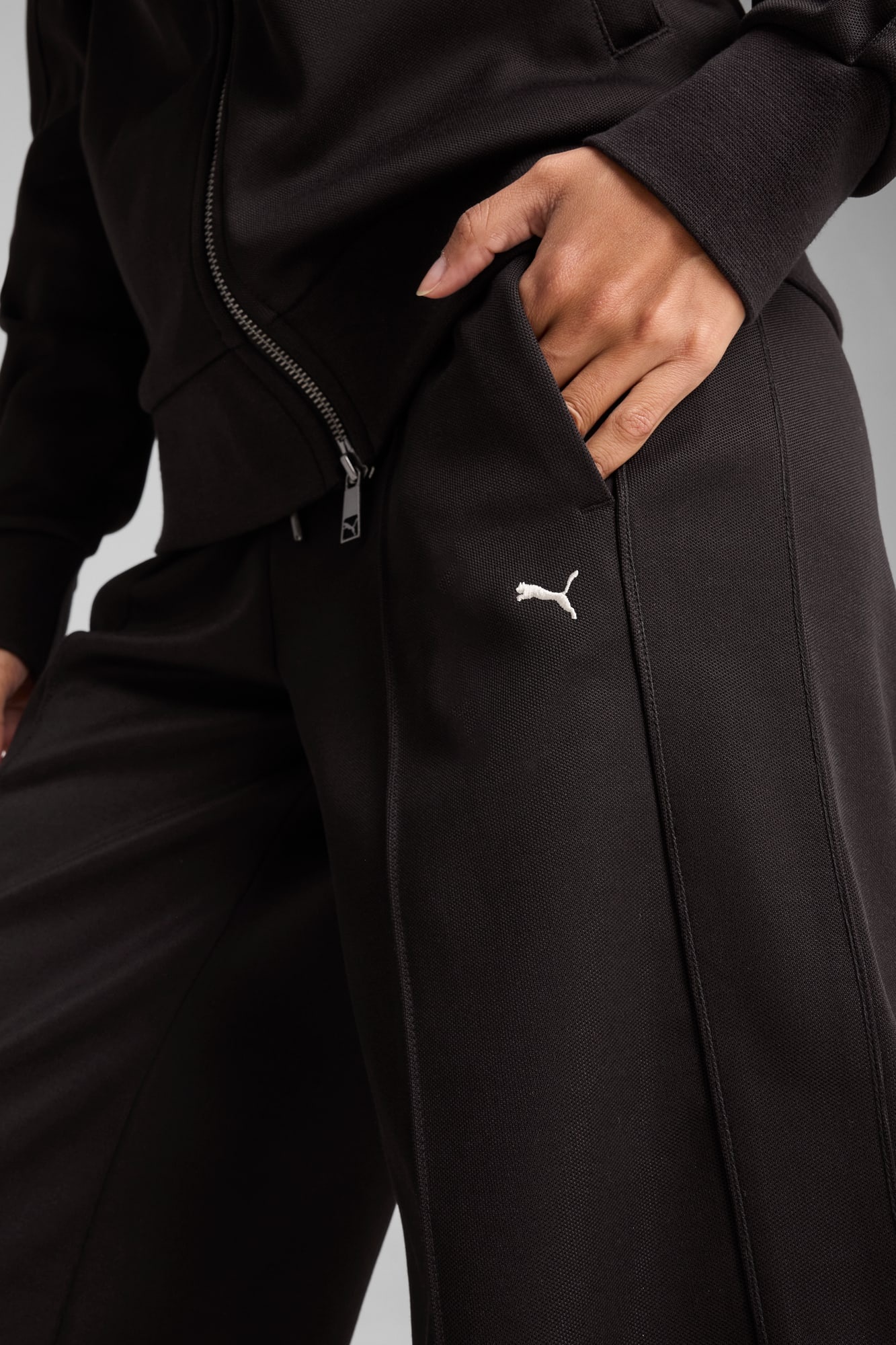 T7 Women's Track Pants - 4