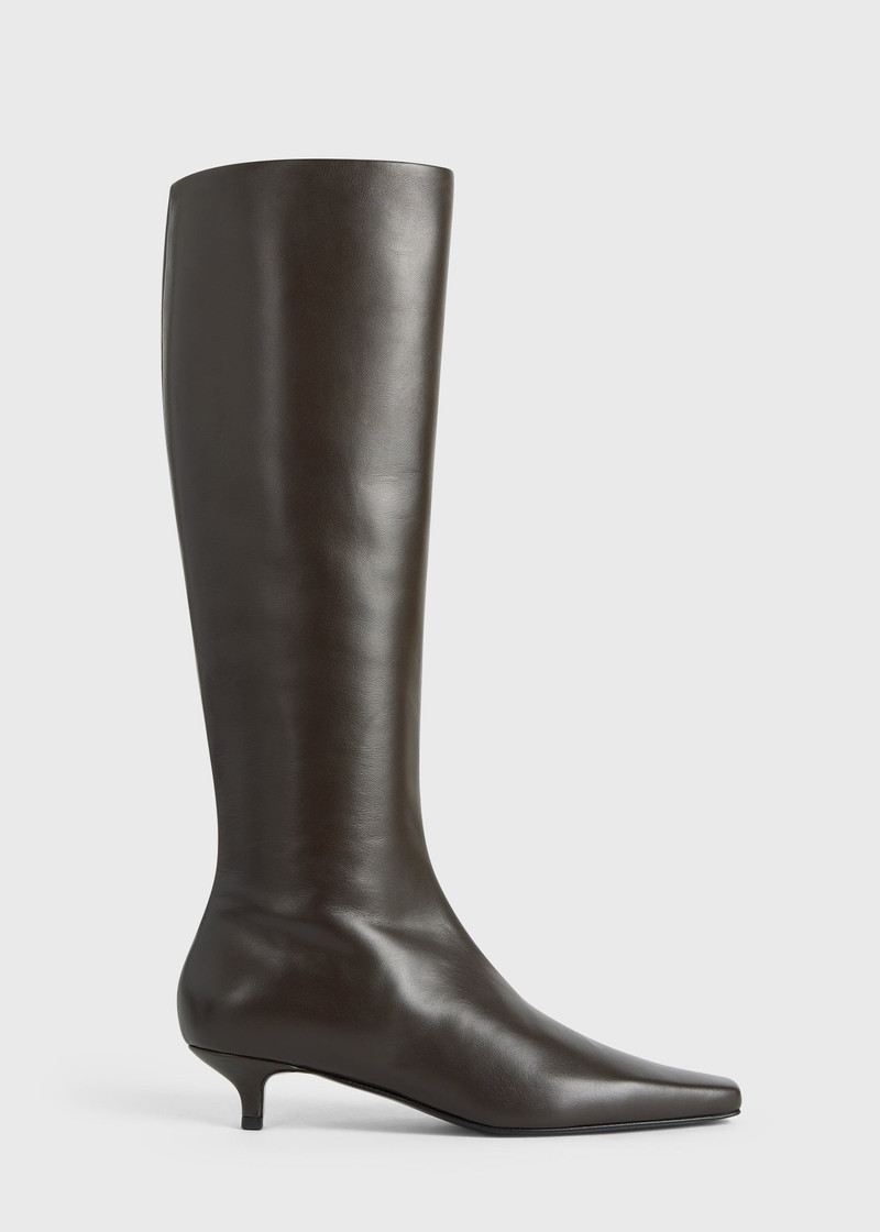 The Slim Knee-High Boot bark 8