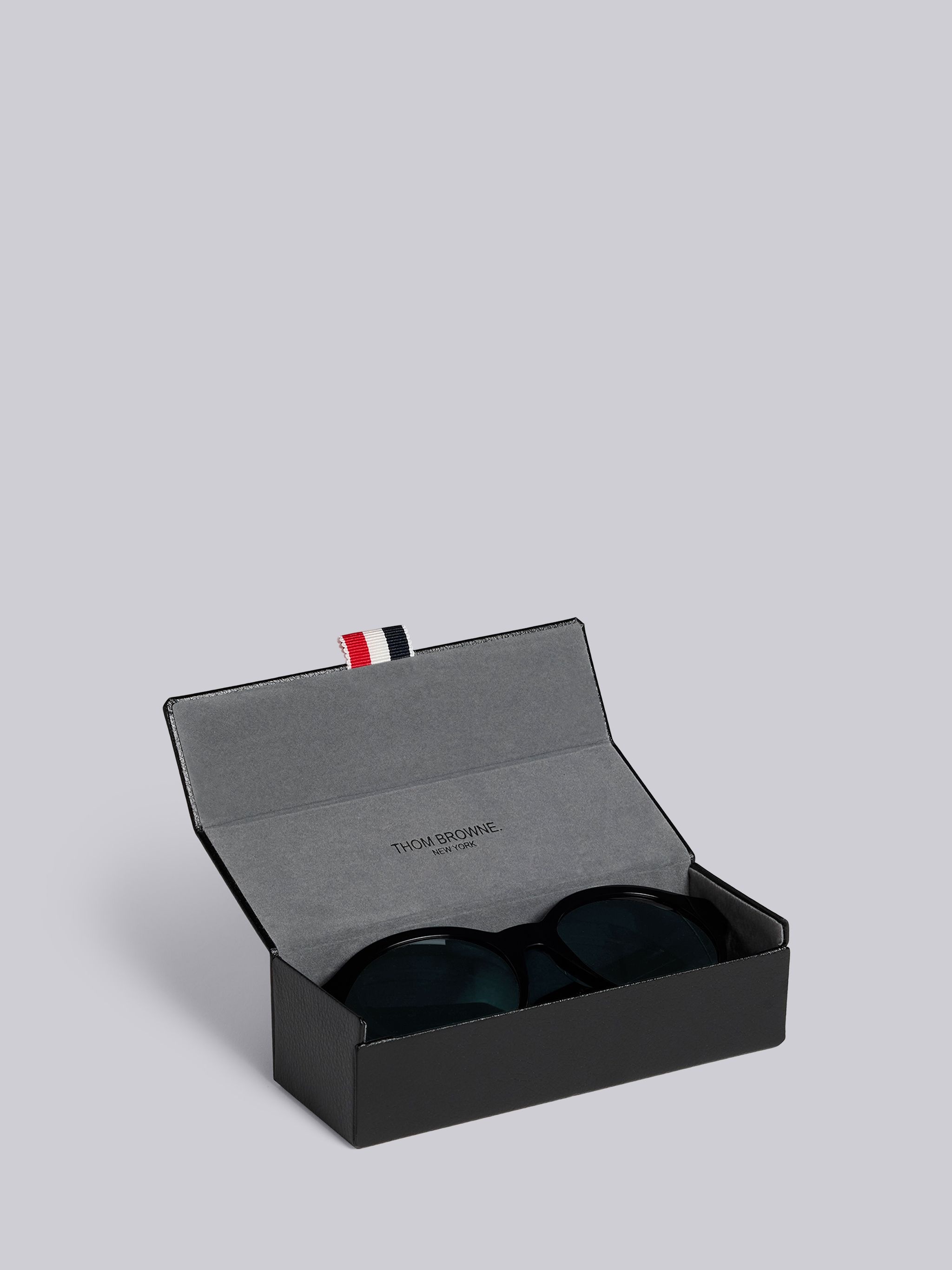 TB717 - Black And Grey Wide Fit Round Sunglasses - 5