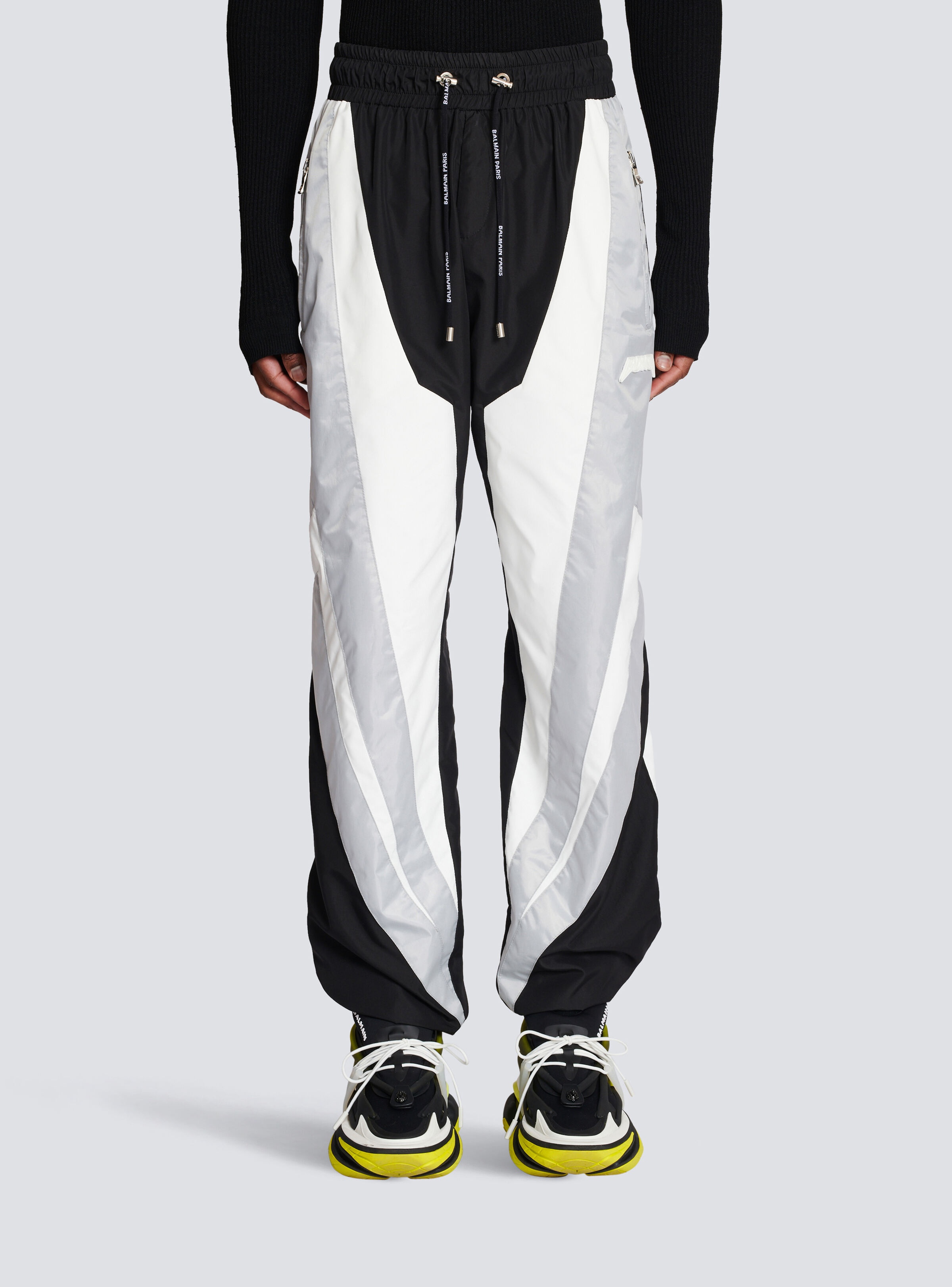 Balmain logo nylon trousers - 5