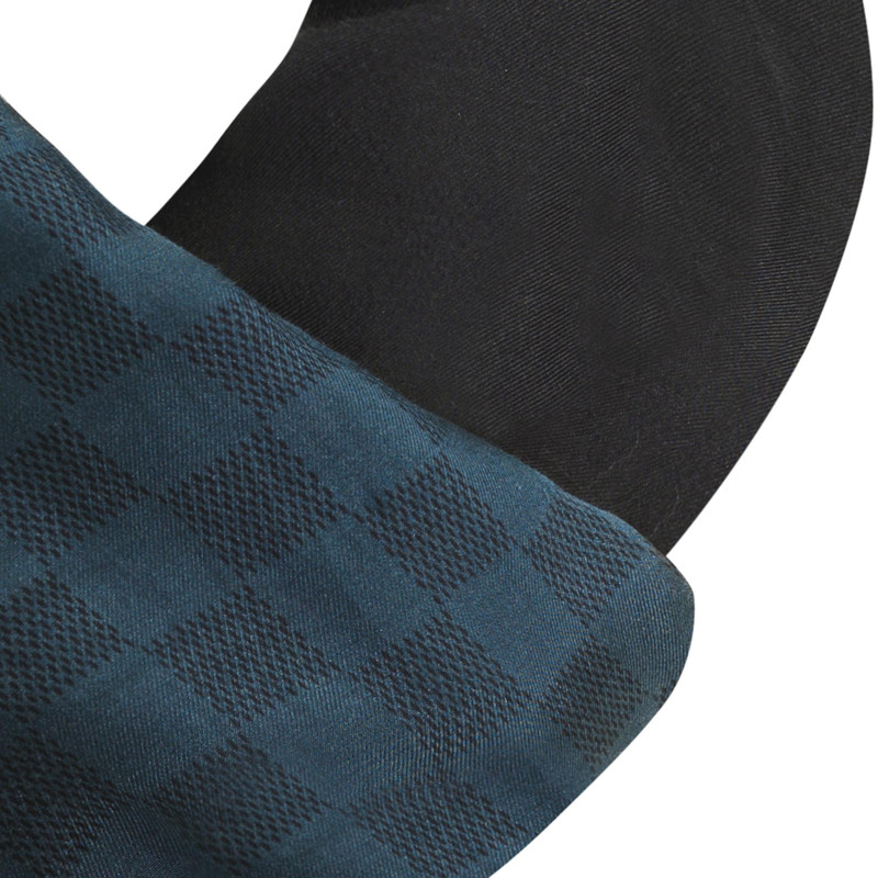 Louis Vuitton Damier Gradient Stole outlook