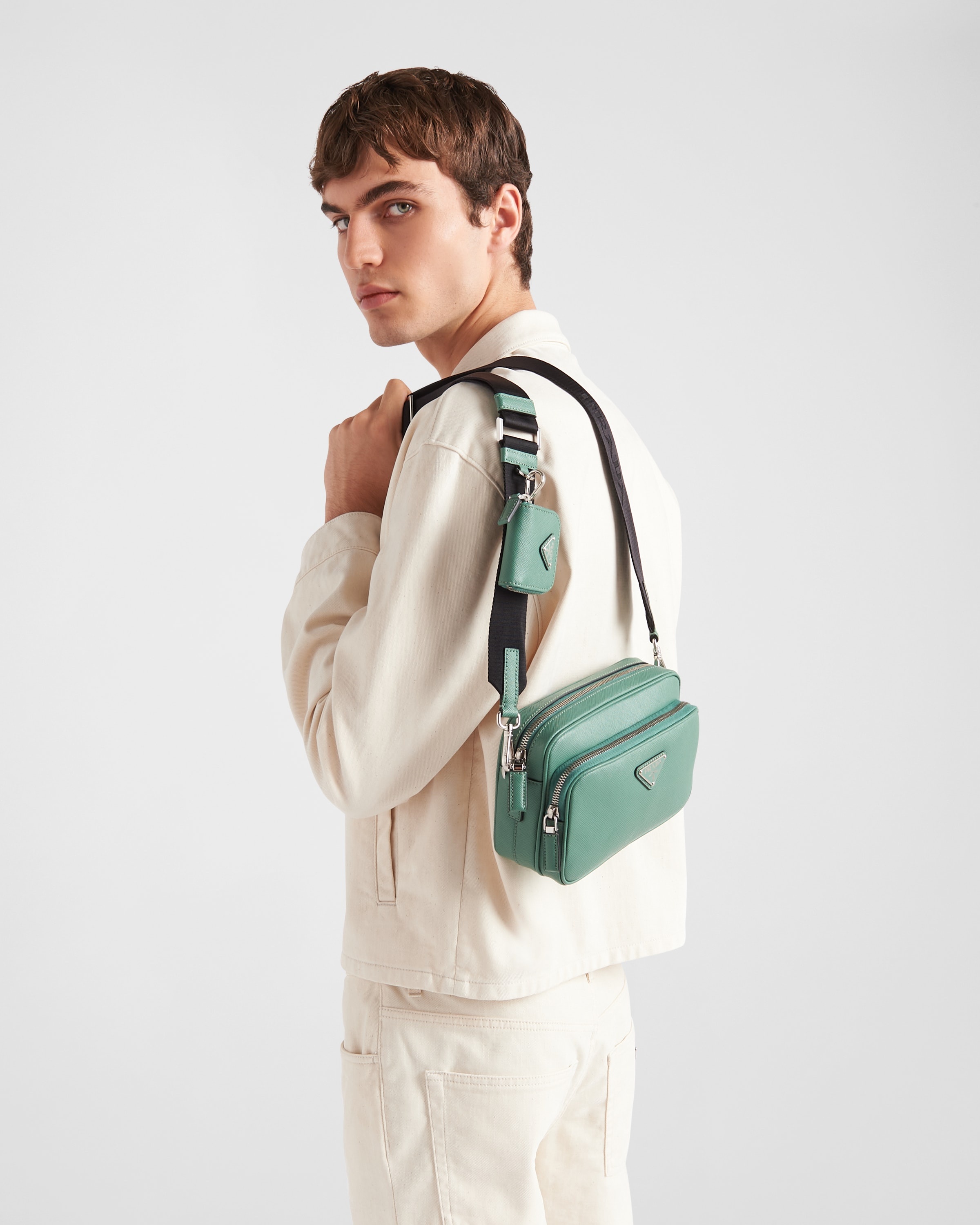 Saffiano leather shoulder bag - 8