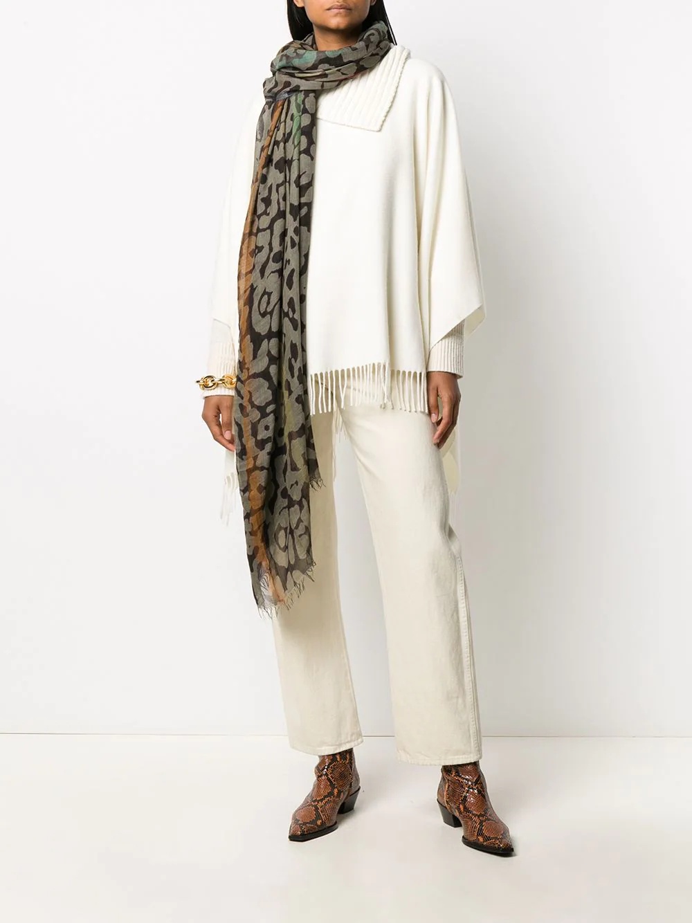 animal-print raw-edge scarf - 5