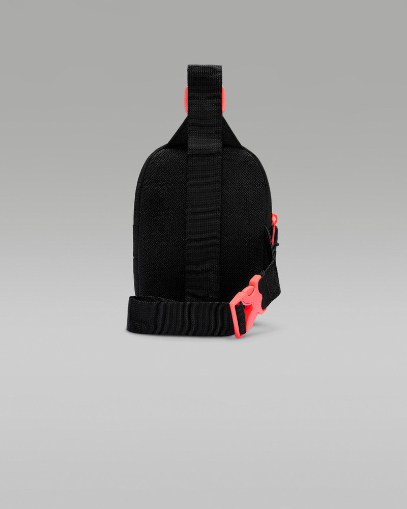 Jordan Franchise Sling Bag (1L) 3