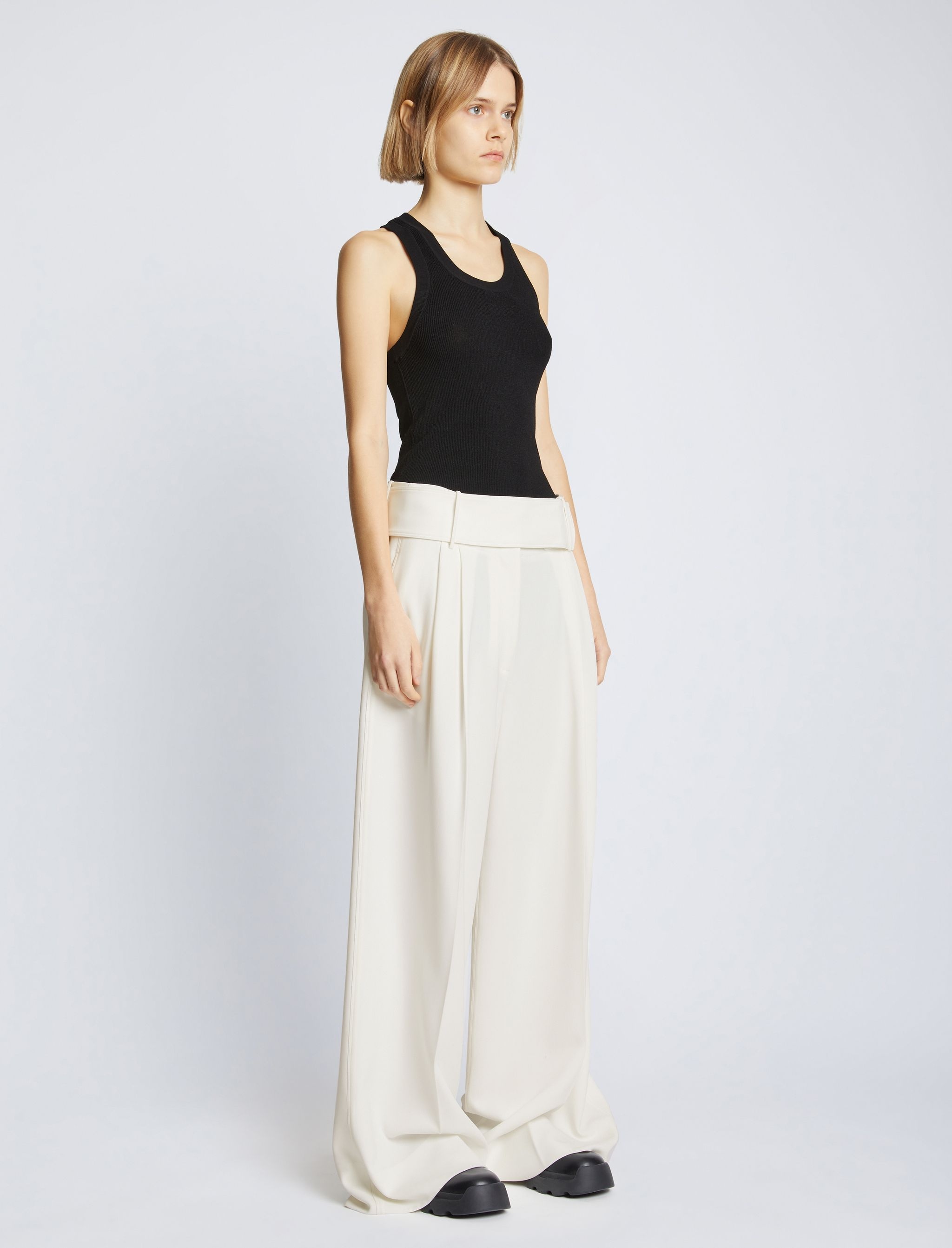 Matte Viscose Crepe Pants - 3