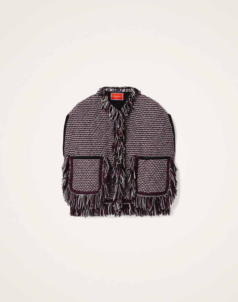 Camelia Cape 1