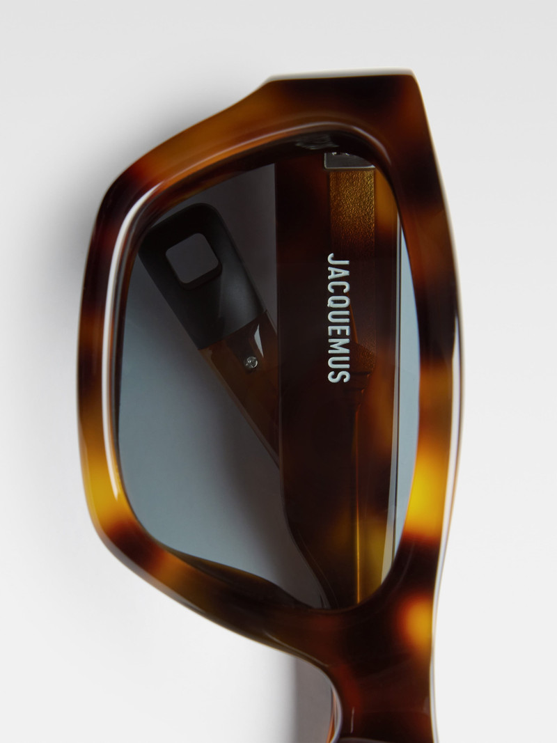 JACQUEMUS Les lunettes Meridiano outlook