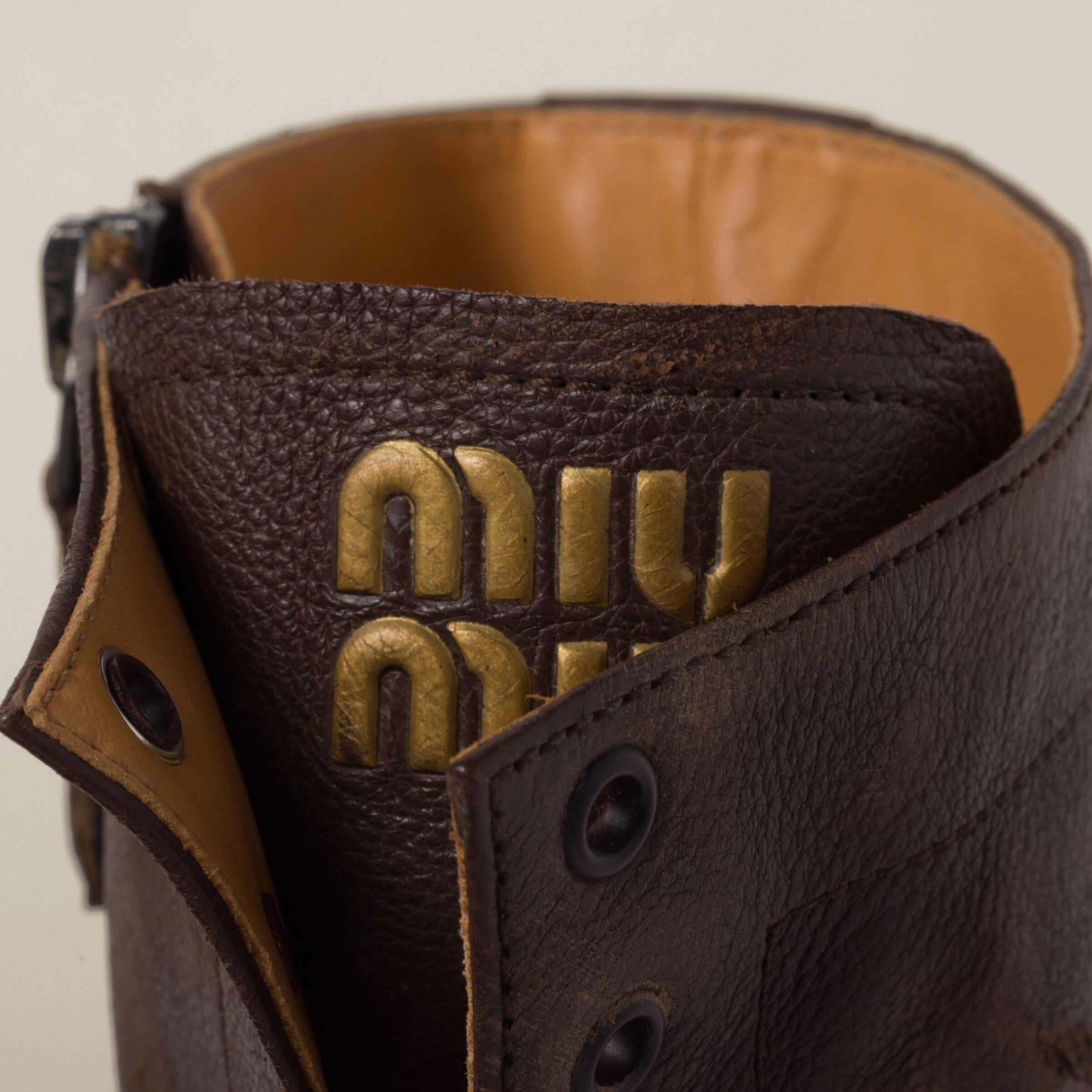 Leather laced booties - 4