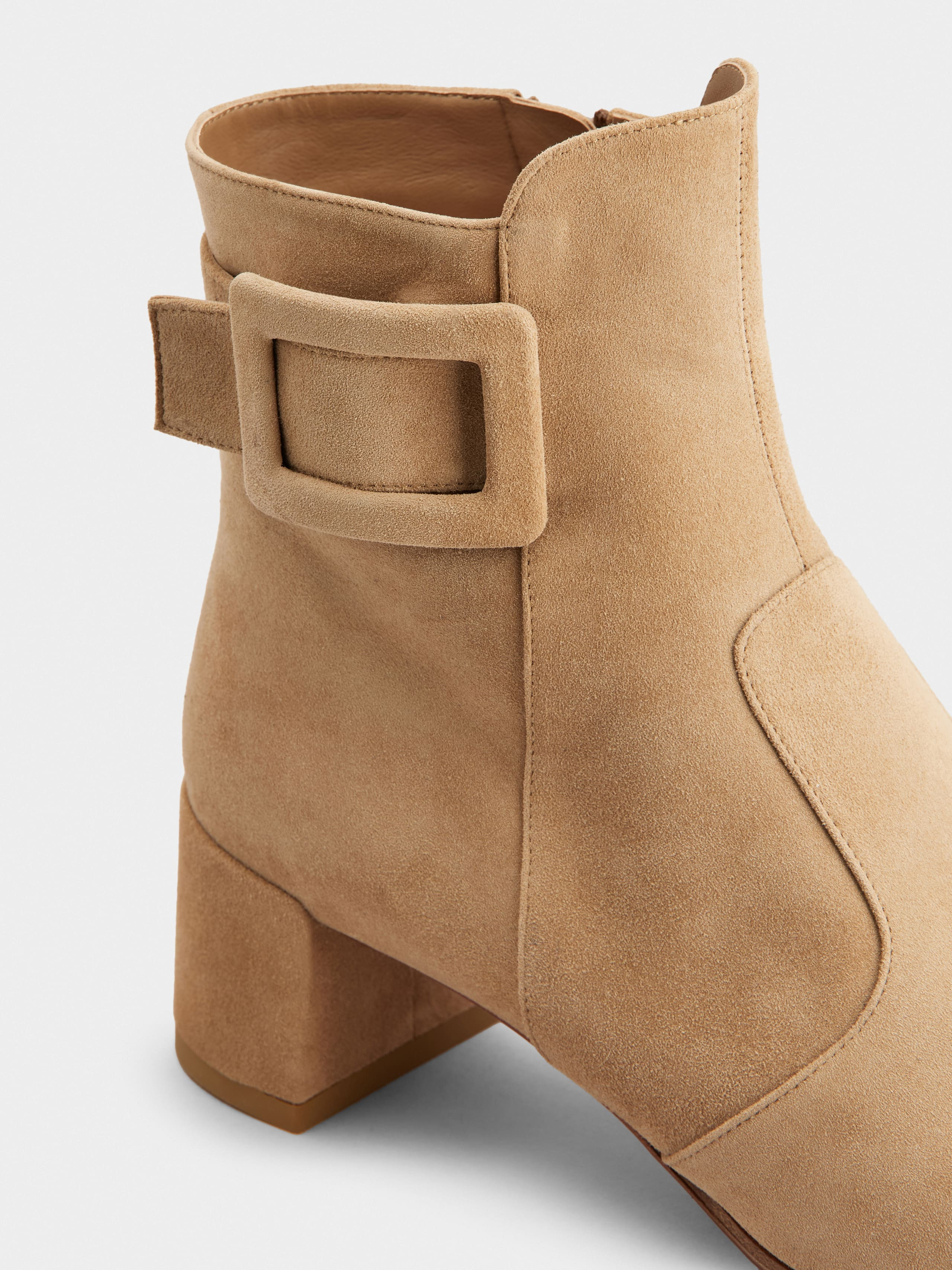 Très Vivier Booties in suede - 3