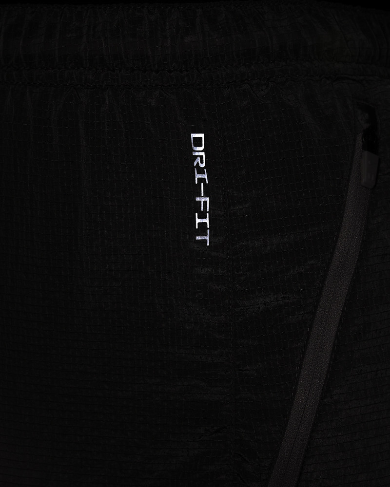 Nike Stride Running Division Men's 5" Dri-FIT Water-Repellent 2-in-1 Running Shorts 13