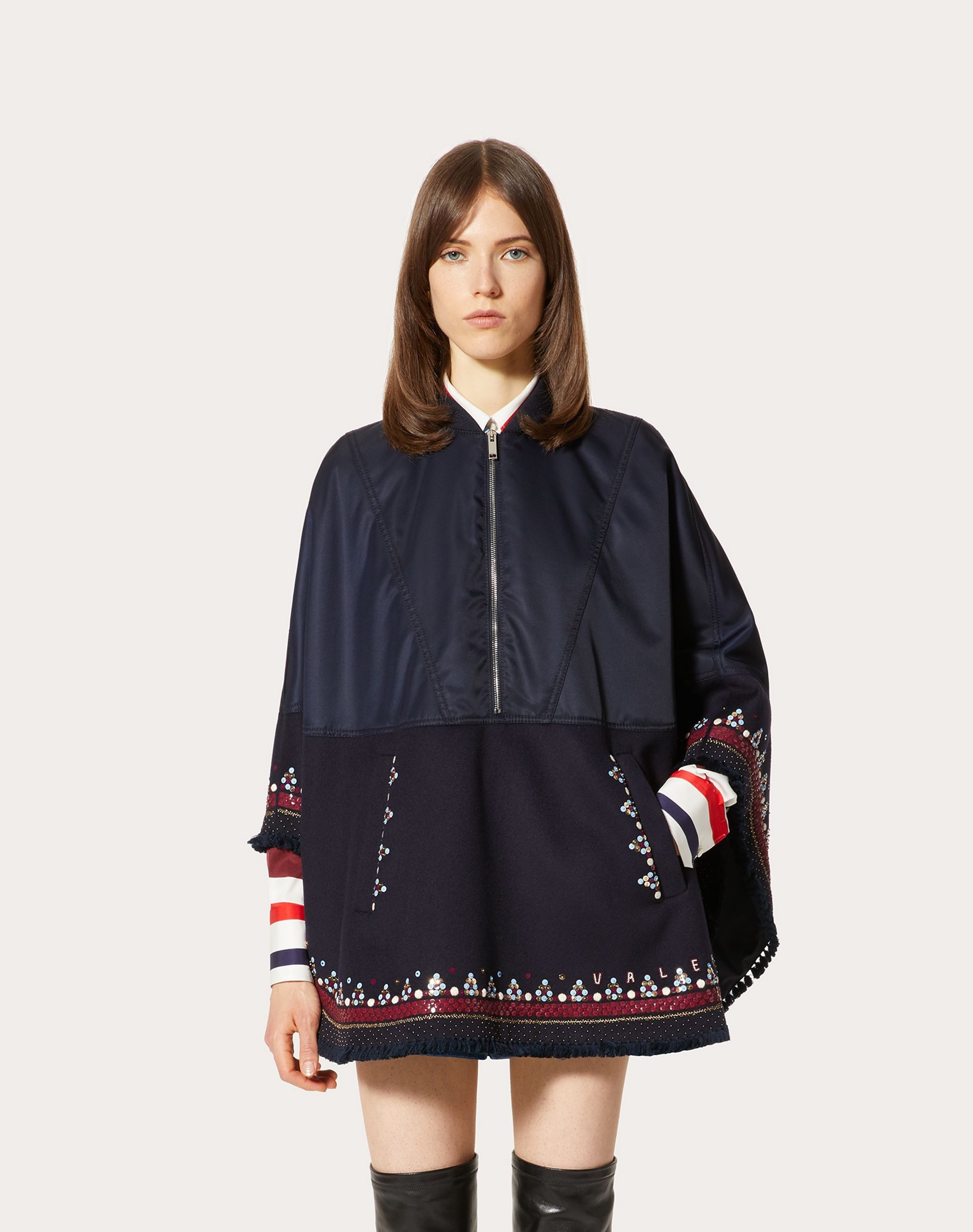 EMBROIDERED COMPACT DRAP CAPE - 3