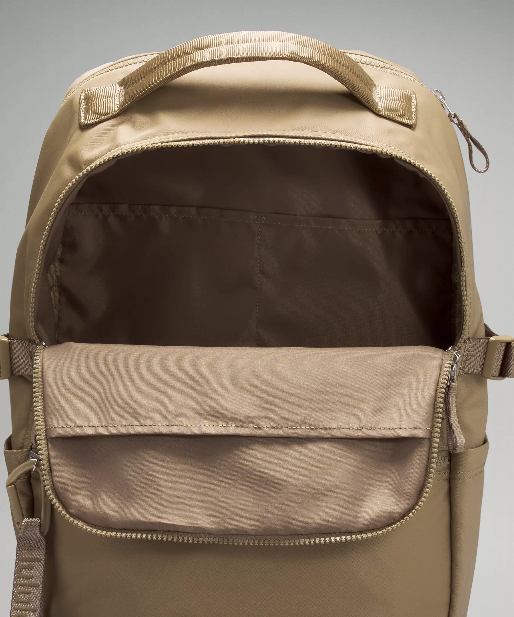 New Crew Backpack 22L *Logo - 5