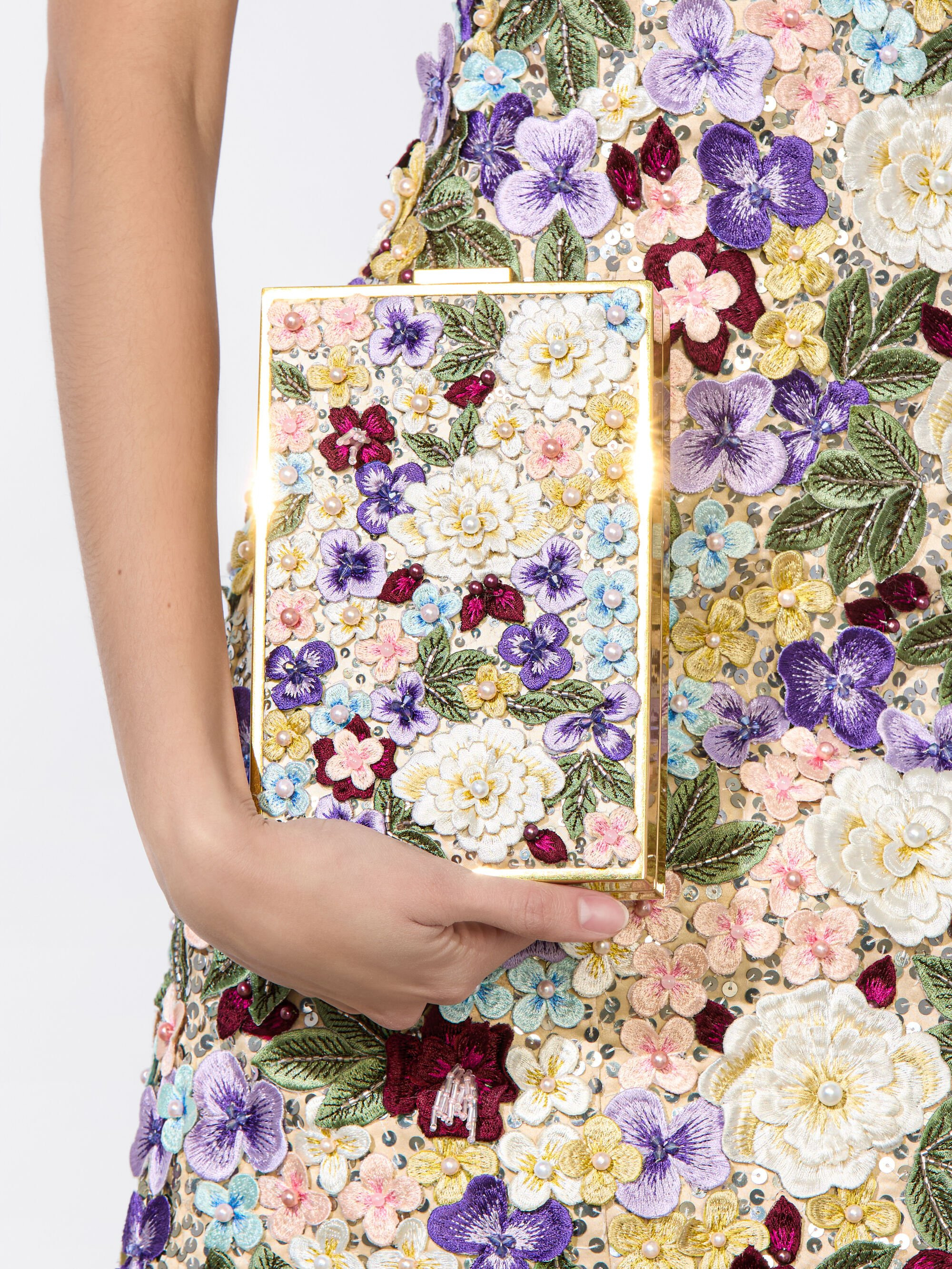 KAYLA EMBELLISHED CLUTCH - 4