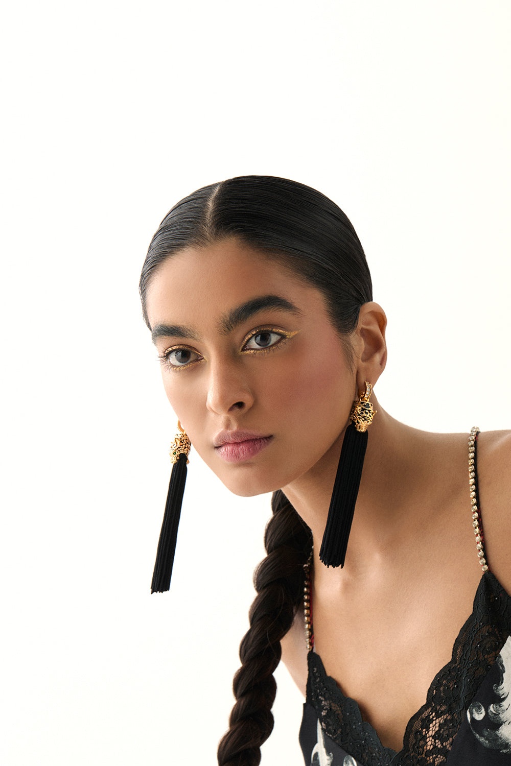 FIERCE FOLKLORE BLACK TASSEL EARRINGS - 3