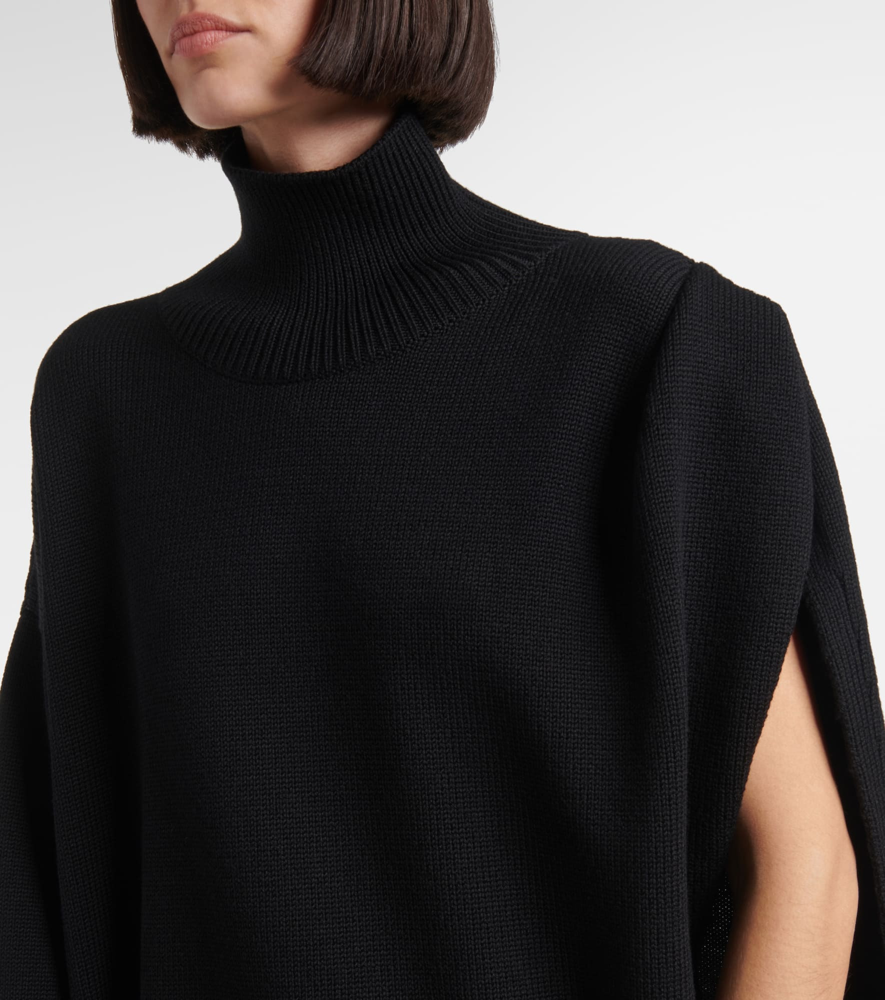 Asymmetric caped turtleneck sweater - 4