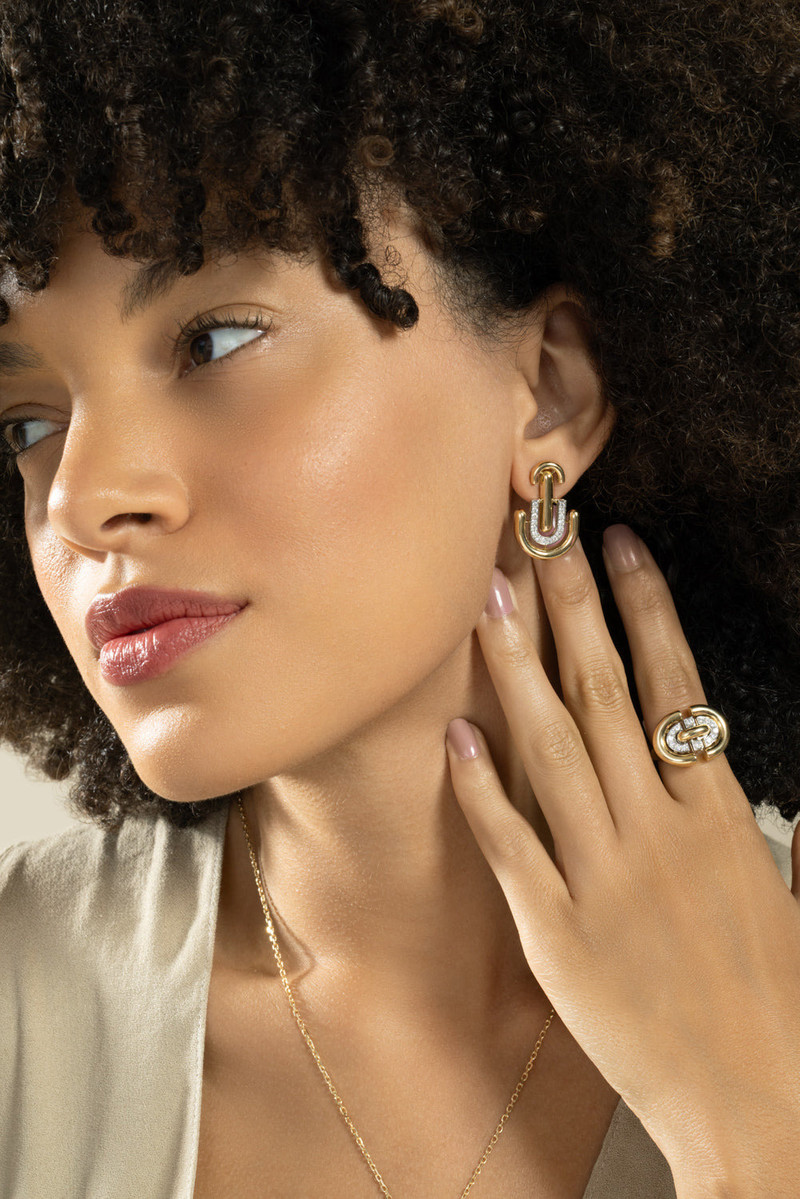 DAVID WEBB Diamond Unity Earrings outlook