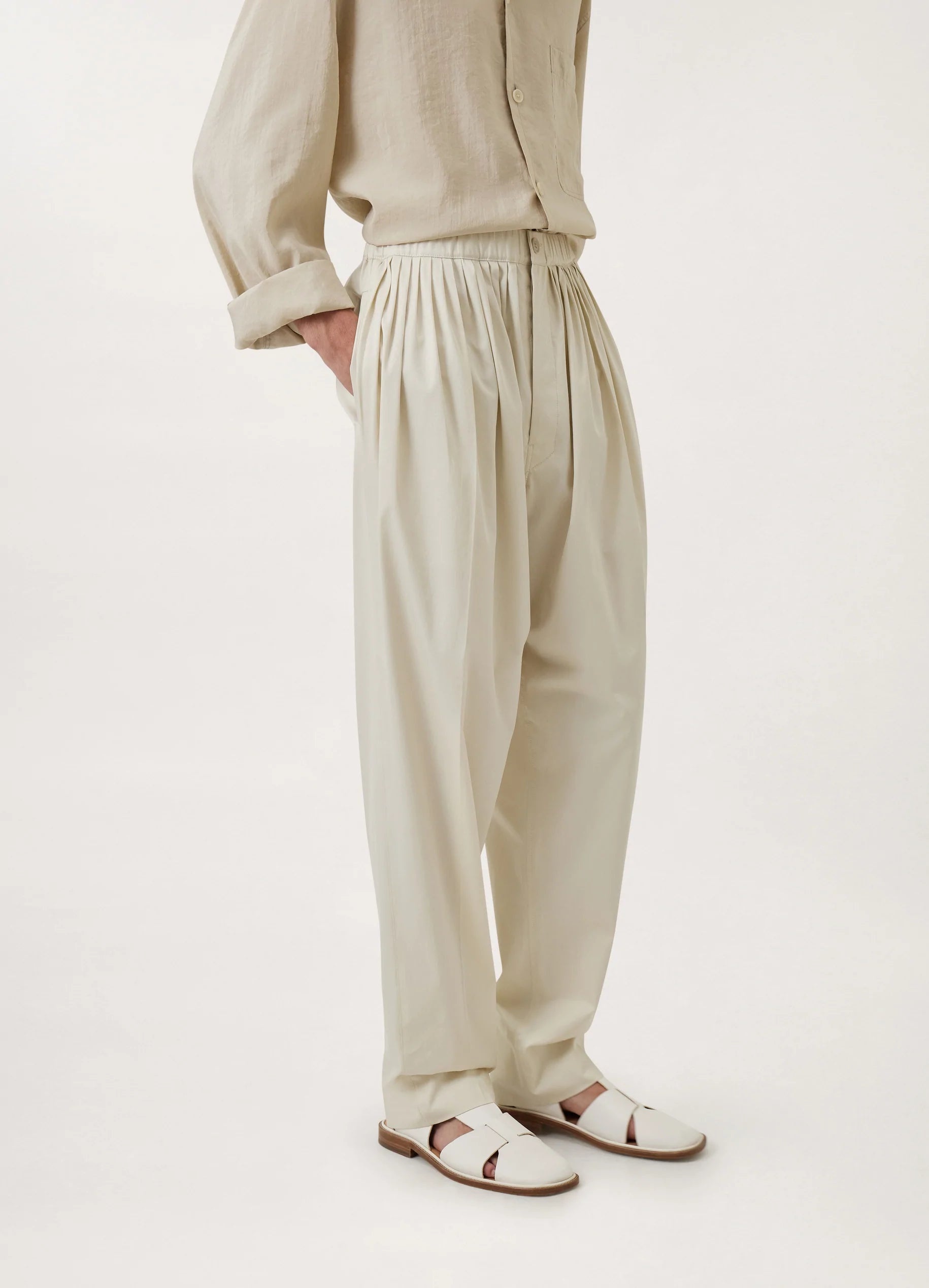 PLEATED RELAXED PANTS
COTTON TWILL - 4
