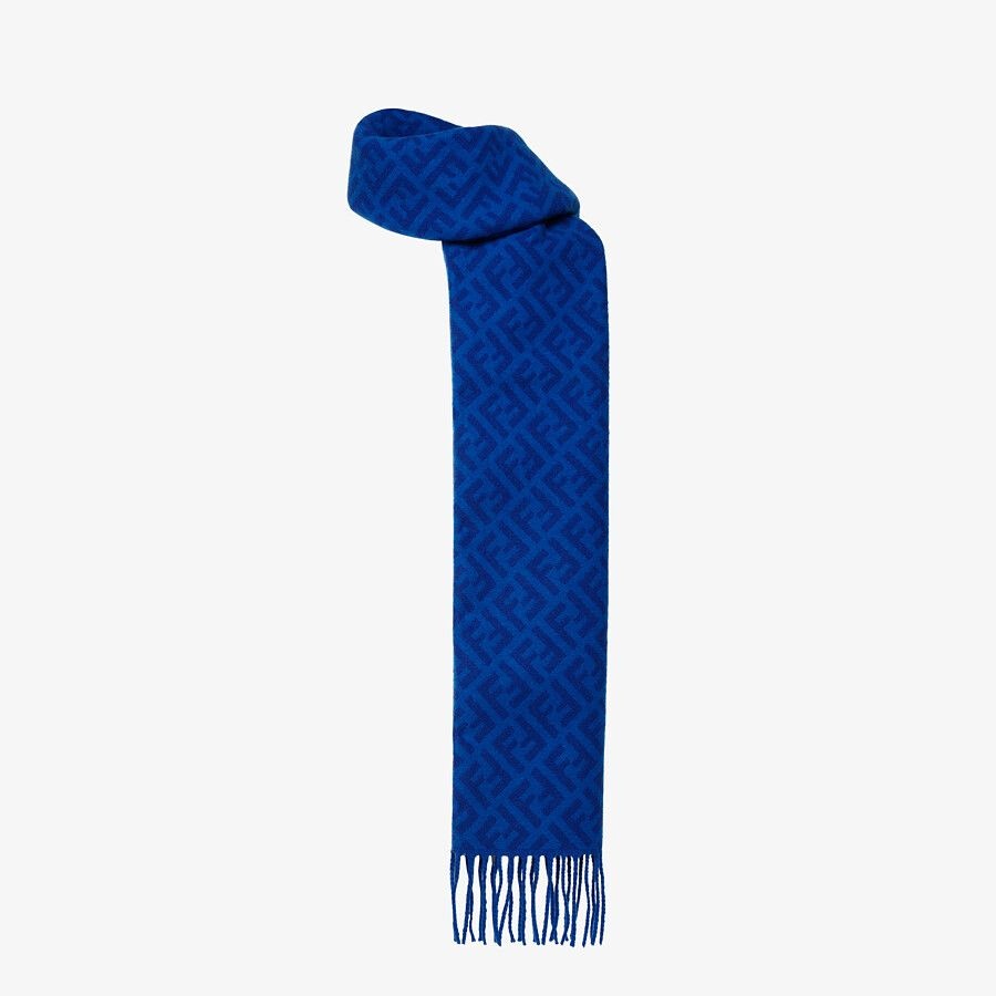 Blue knit scarf - 2