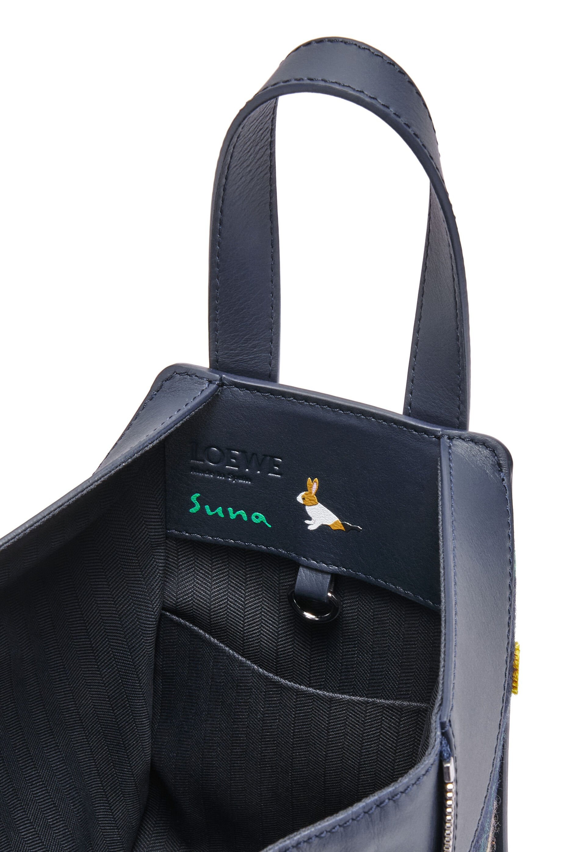 Bunny compact Hammock bag in calfskin and wool - 8