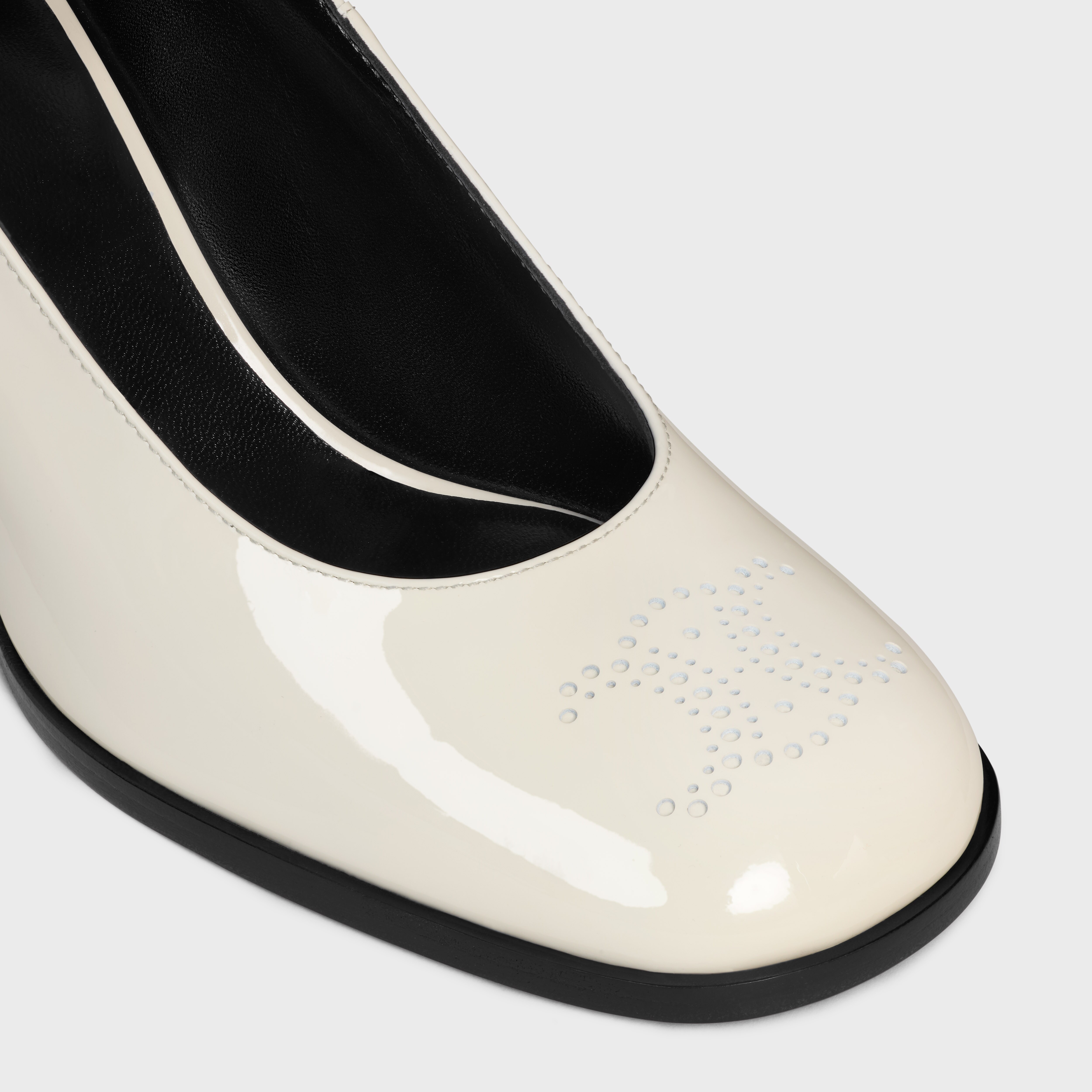 CELINE LILY PERFORATED TRIOMPHE BABIES in PATENT CALFSKIN - 4