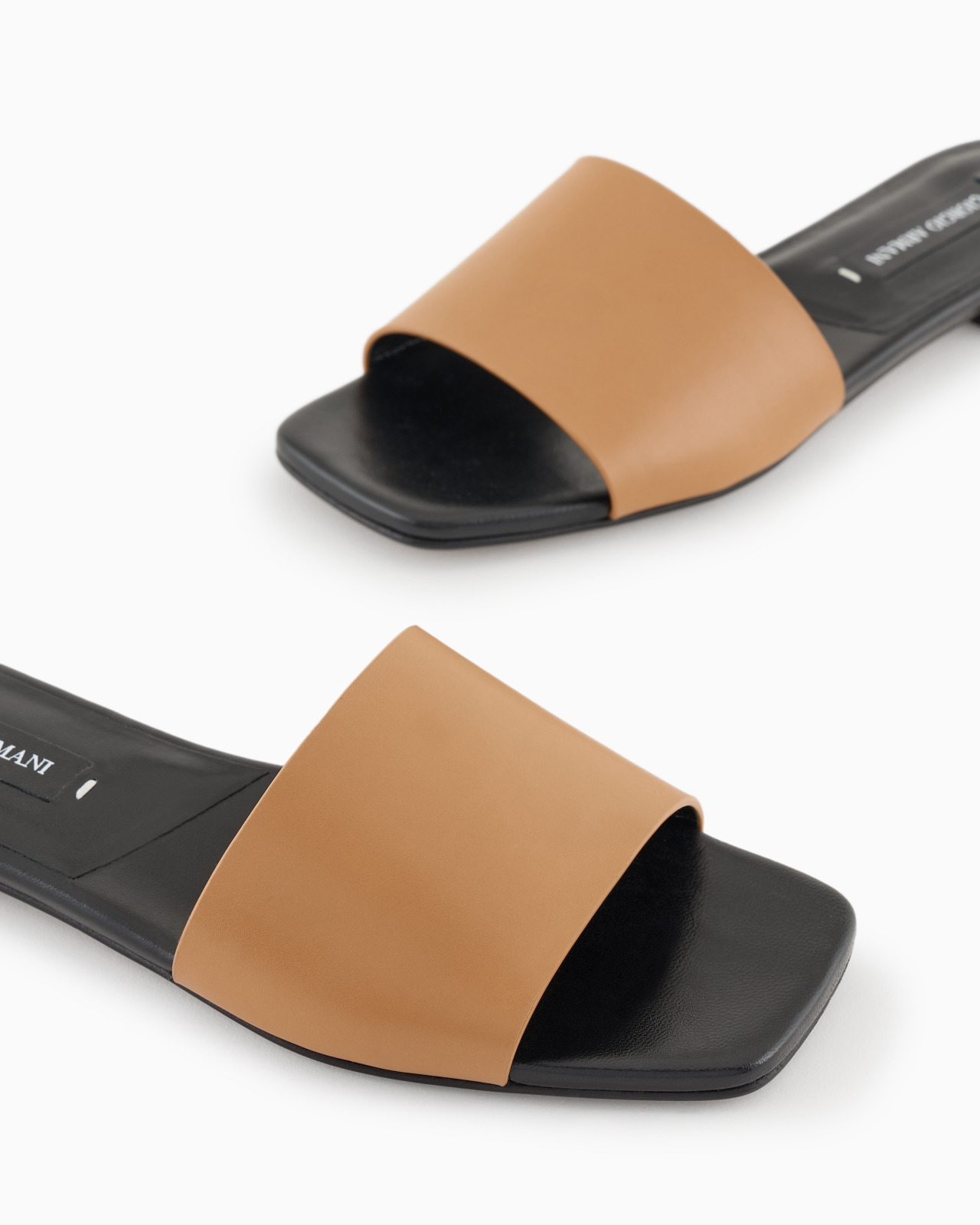 GIORGIO ARMANI X 10 CORSO COMO CALFSKIN FLAT SANDALS - 5