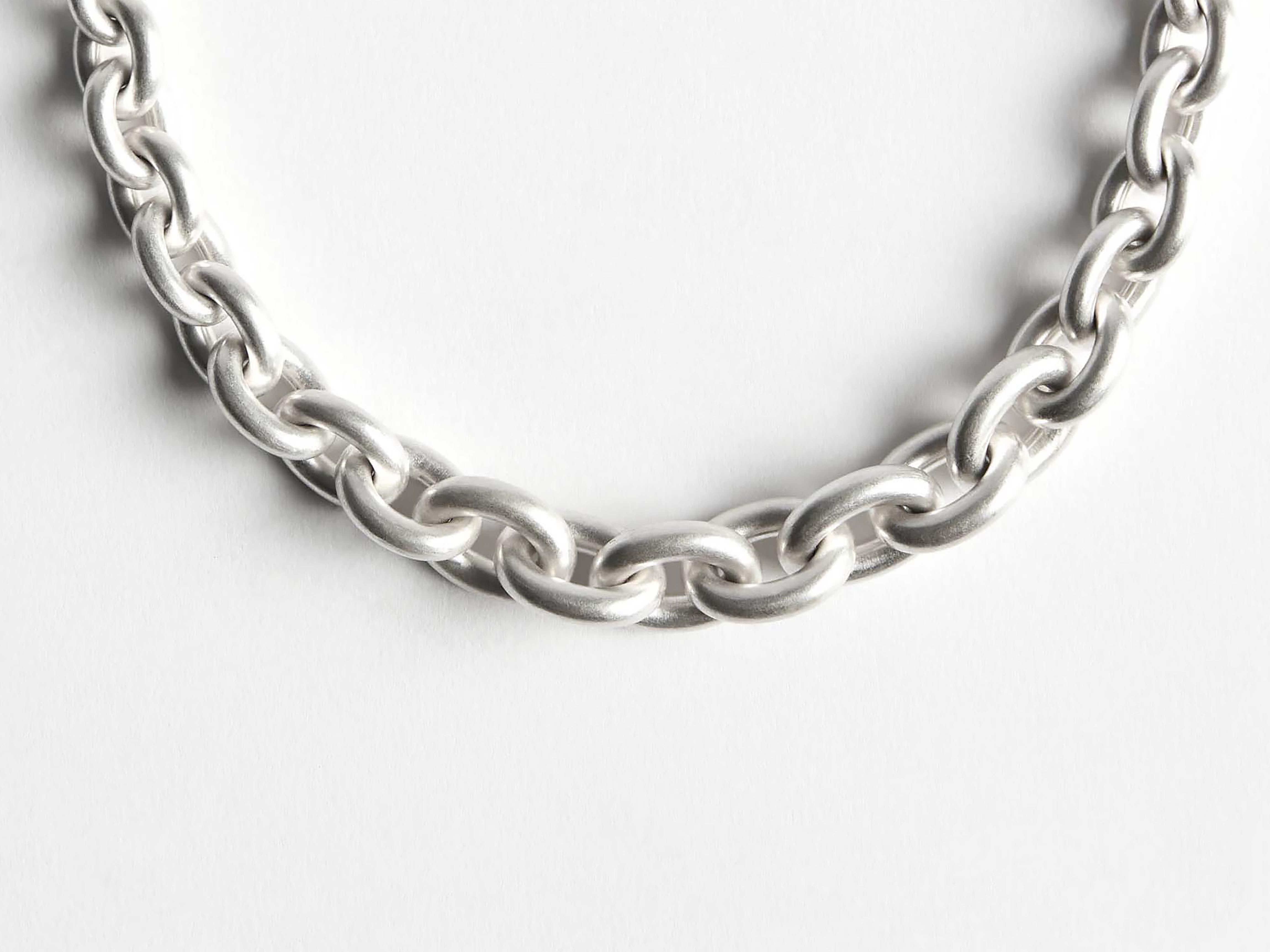 CHAIN-LINK NECKLACE IN 18KT WHITE GOLD - 2