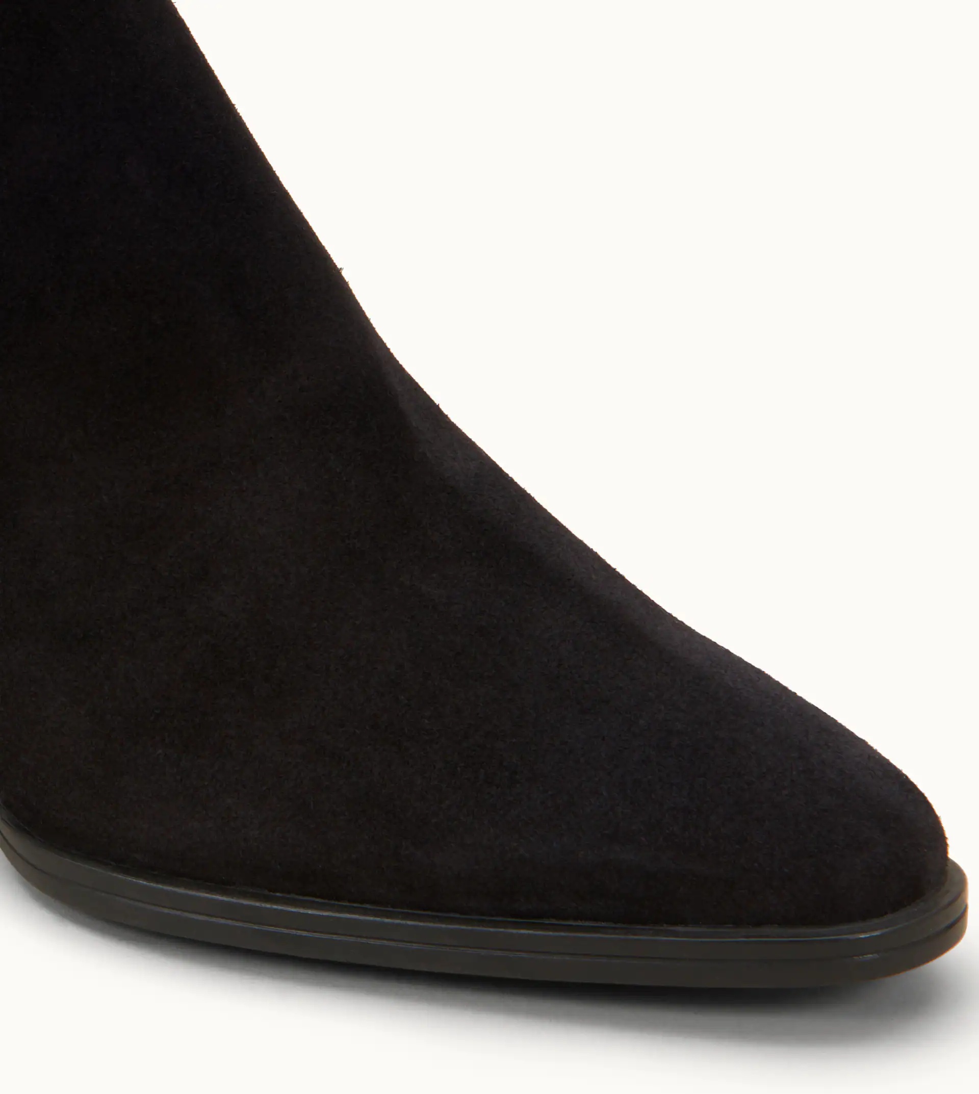 ANKLE BOOTS IN SUEDE - BLACK - 6