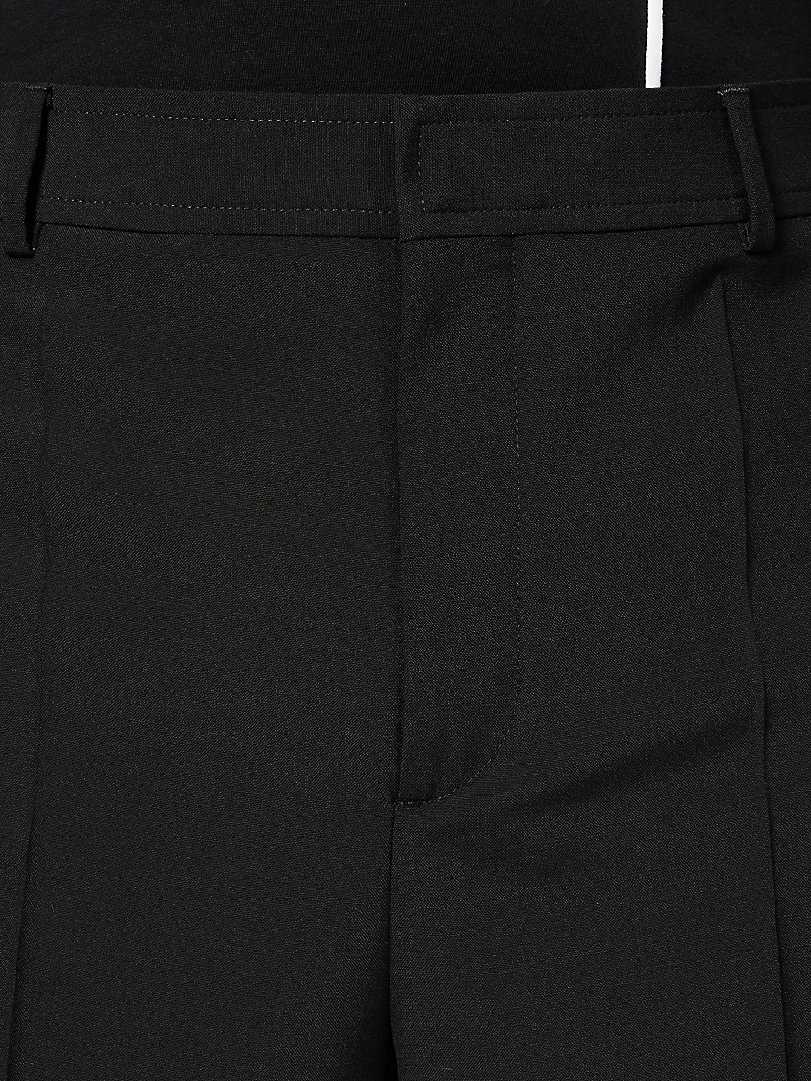 Pressed-crease wide-leg wool shorts - 5