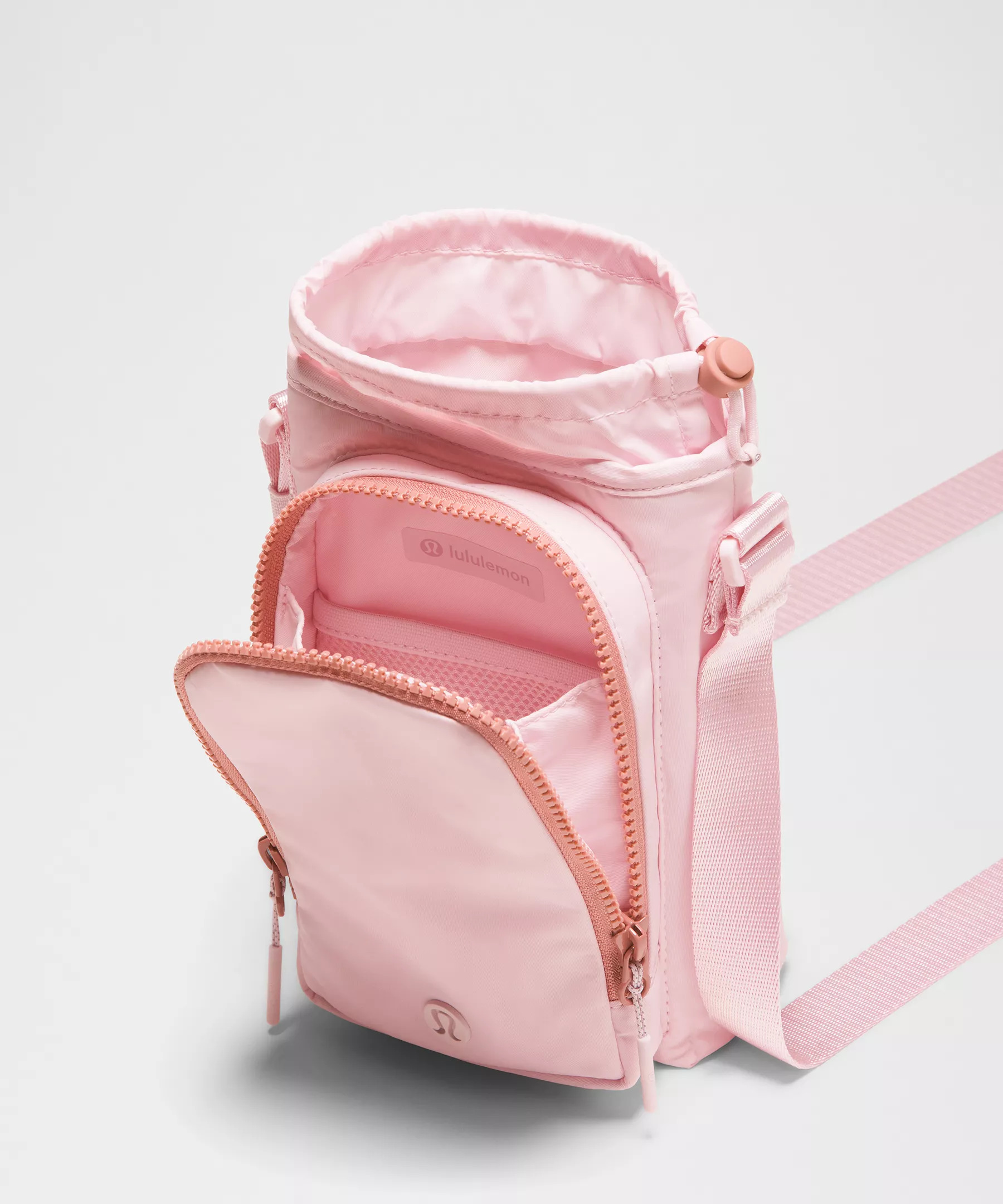 Water Bottle Crossbody with Front Pocket 2L - 4