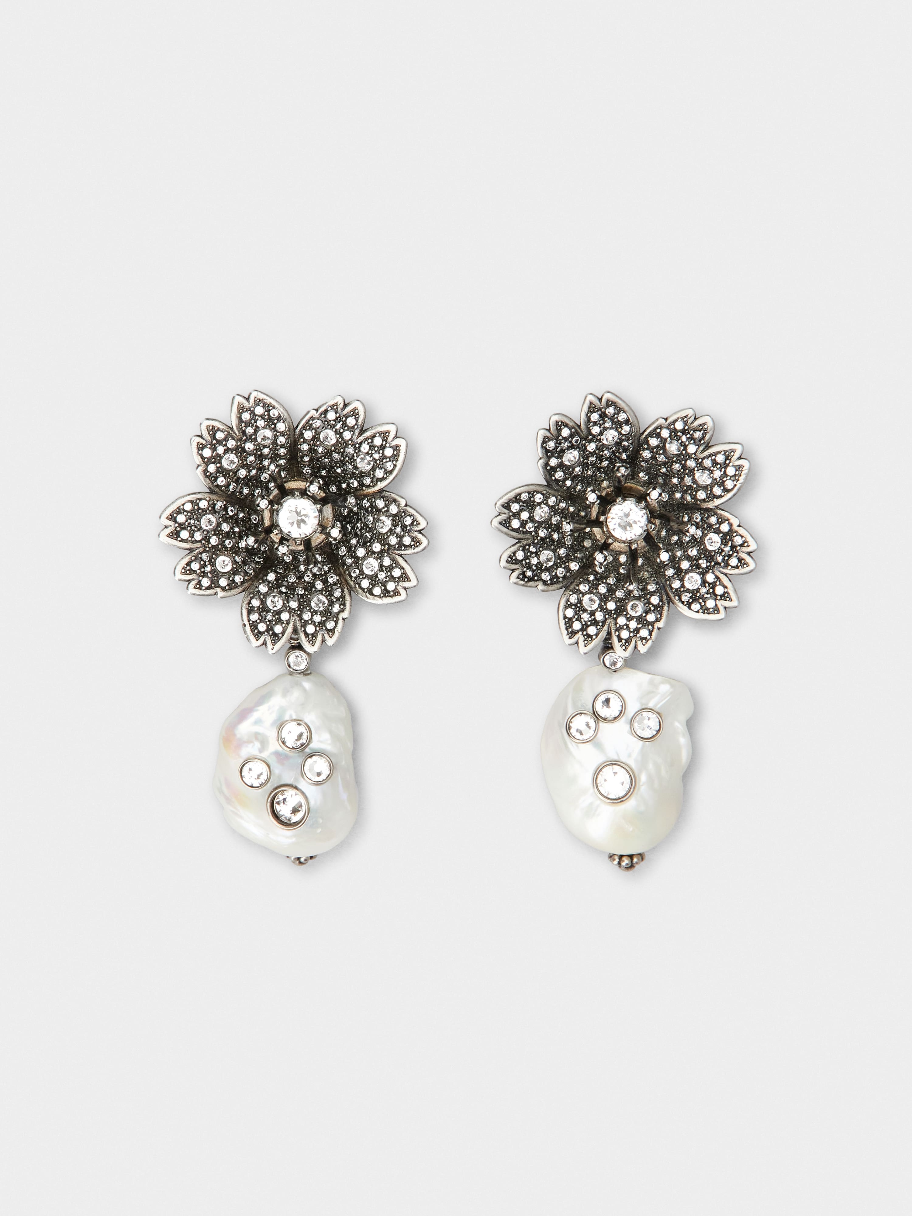 RV Bouquet Strass Pearl Earrings - 1