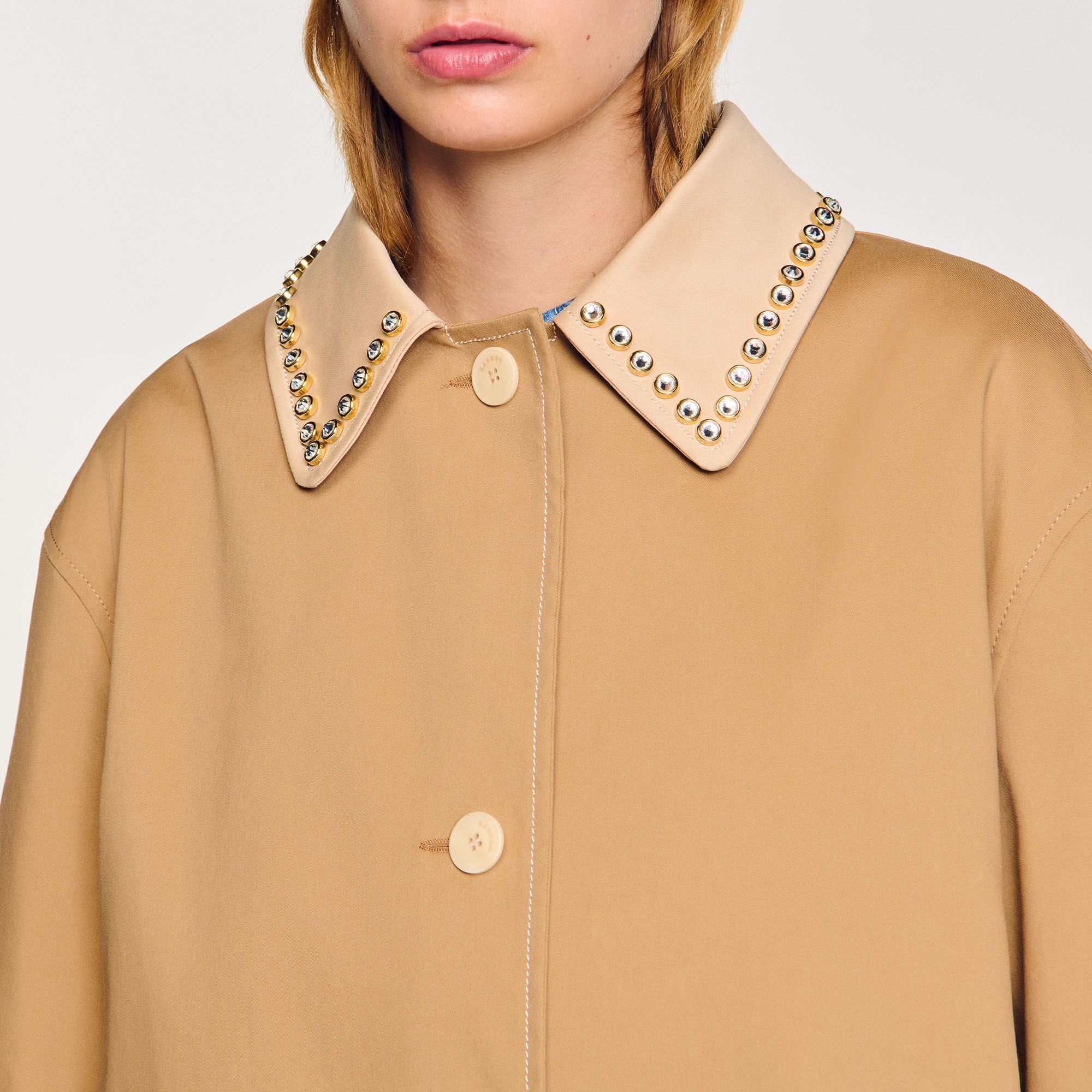 TRENCH COAT WITH RHINESTONE COLLAR - 3