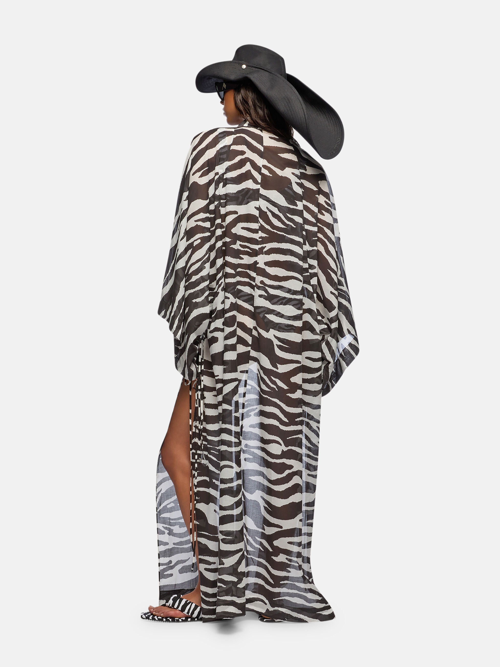 WHITE AND BLACK KAFTAN - 3