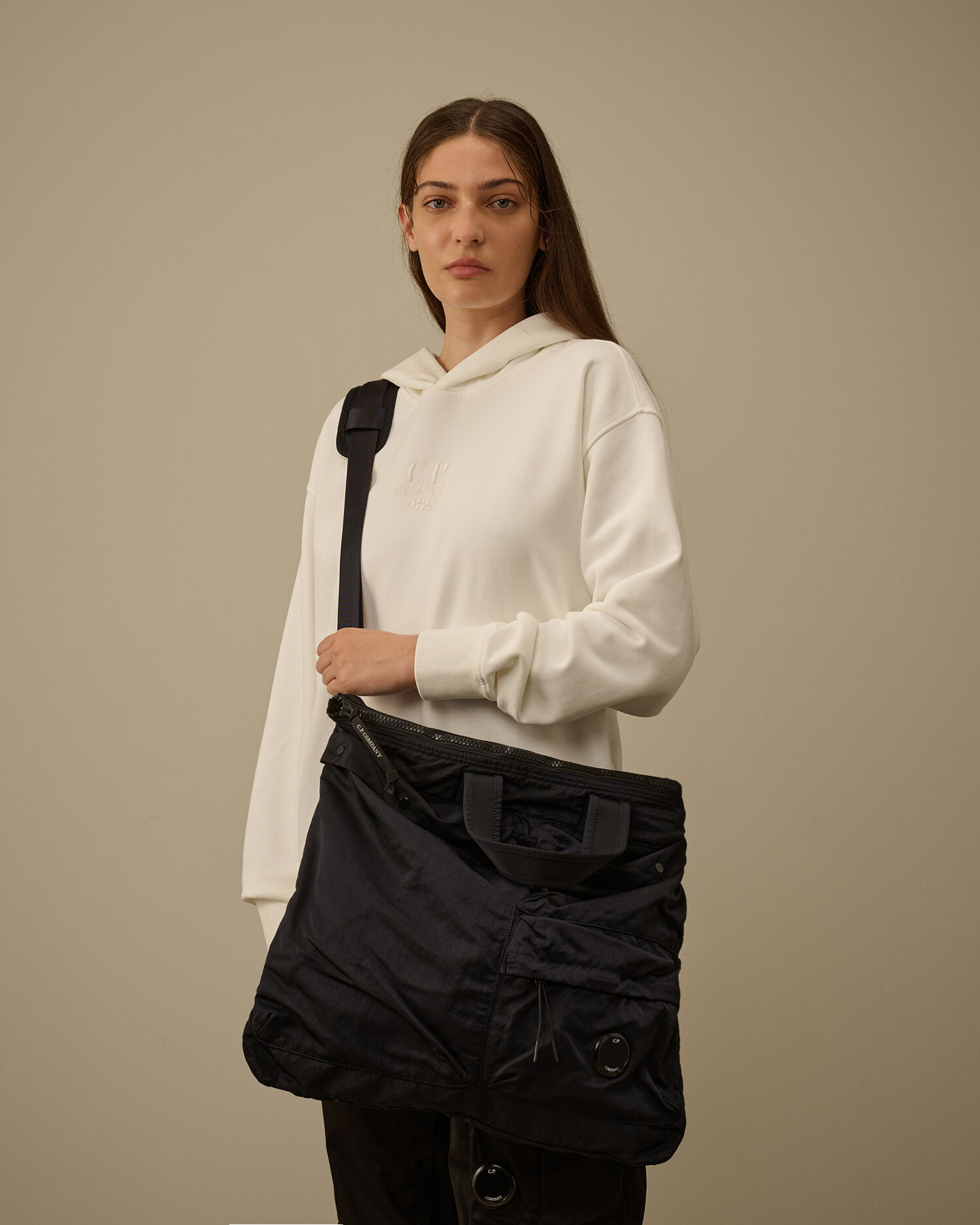 Nylon B Lens Tote Bag - 2