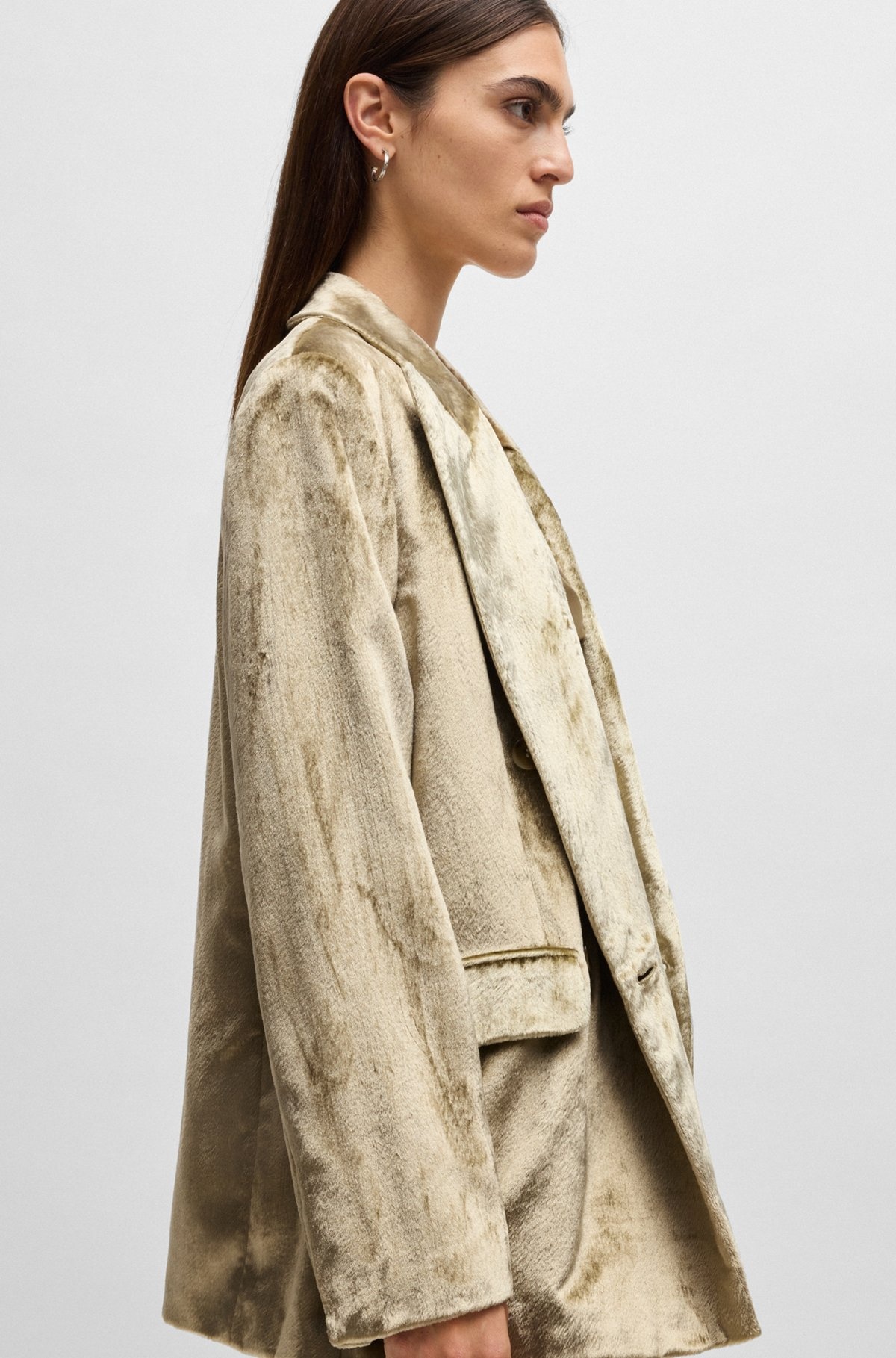 OVERSIZE-FIT DOUBLE-BREASTED JACKET IN PLUSH VELVET - 6