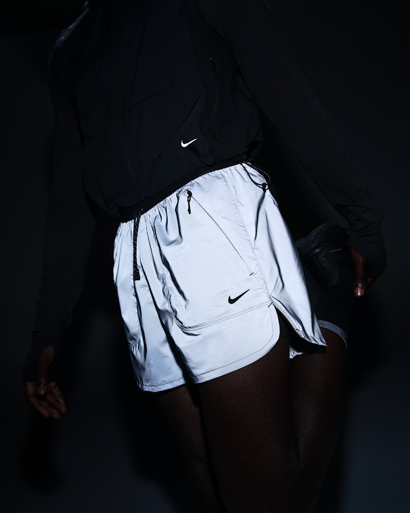 Nike Men's 4" 2-in-1 Reflective Running Shorts 6