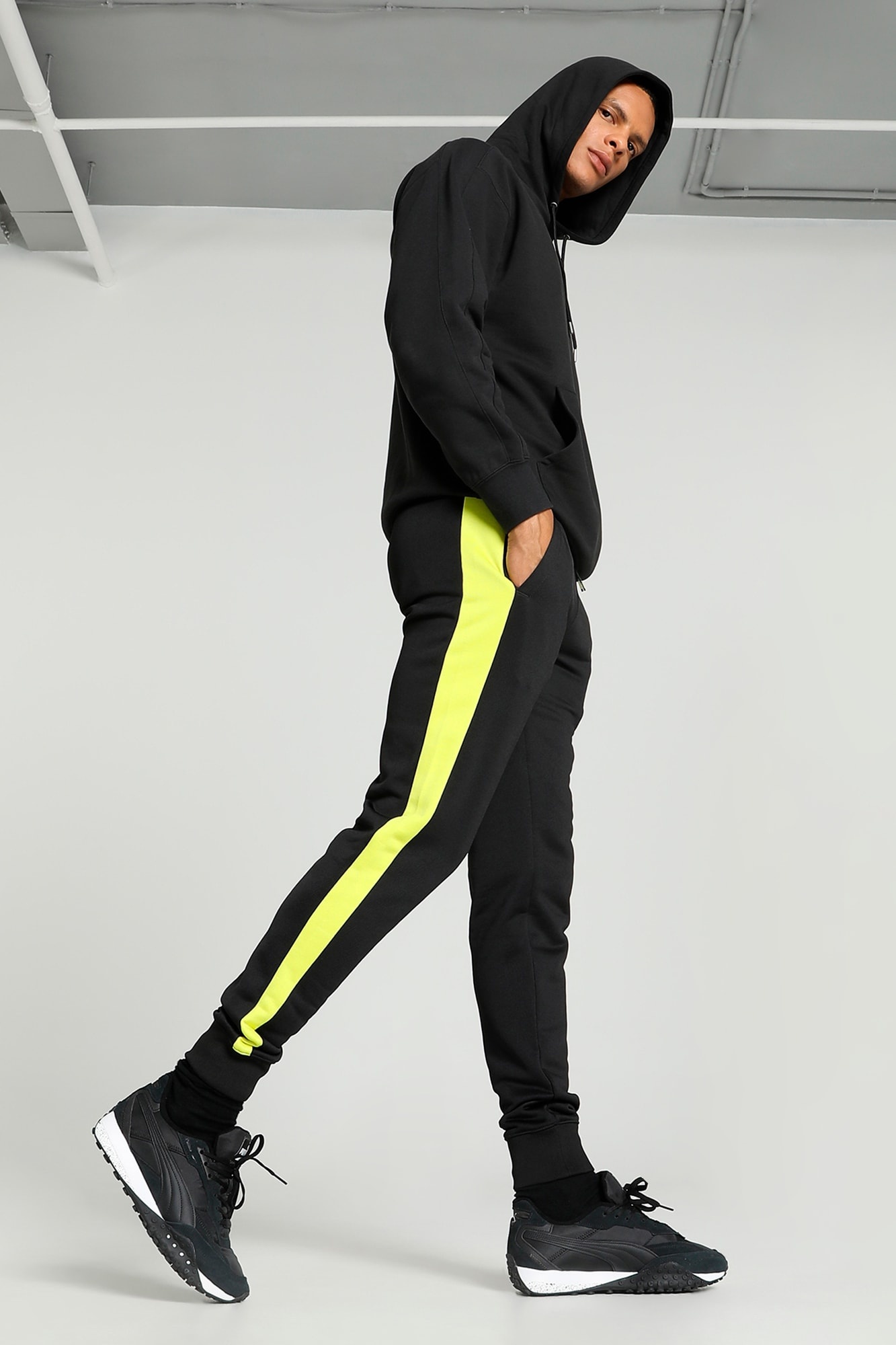 Iconic T7 Men's Track Pants - 5