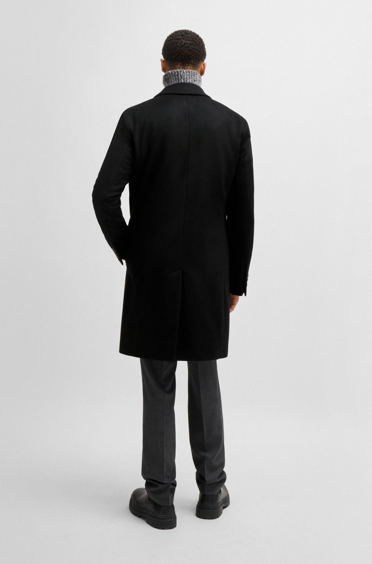 SLIM-FIT COAT IN WOOL AND CASHMERE - 5