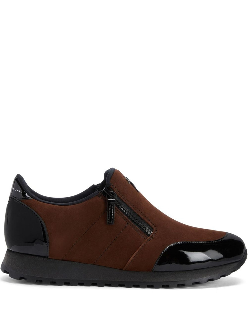 Conley trainers 1