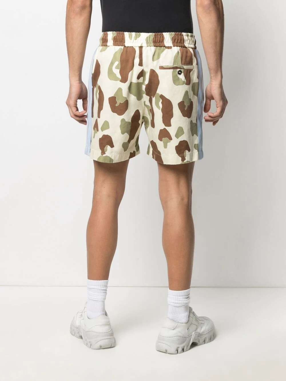 camouflage-print drawstring shorts - 4
